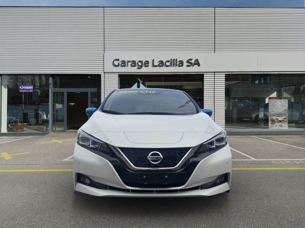 NISSAN Leaf e+ Tekna 62 kWh-showroom-element-1