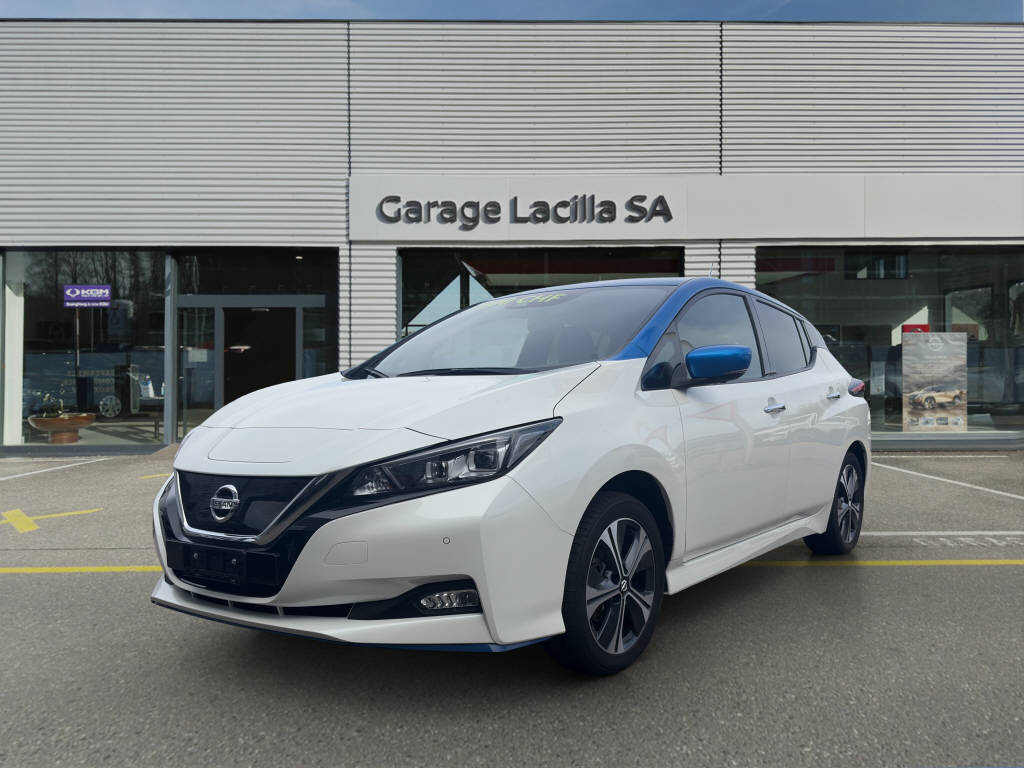 NISSAN Leaf e+ Tekna 62 kWh-showroom-element-2