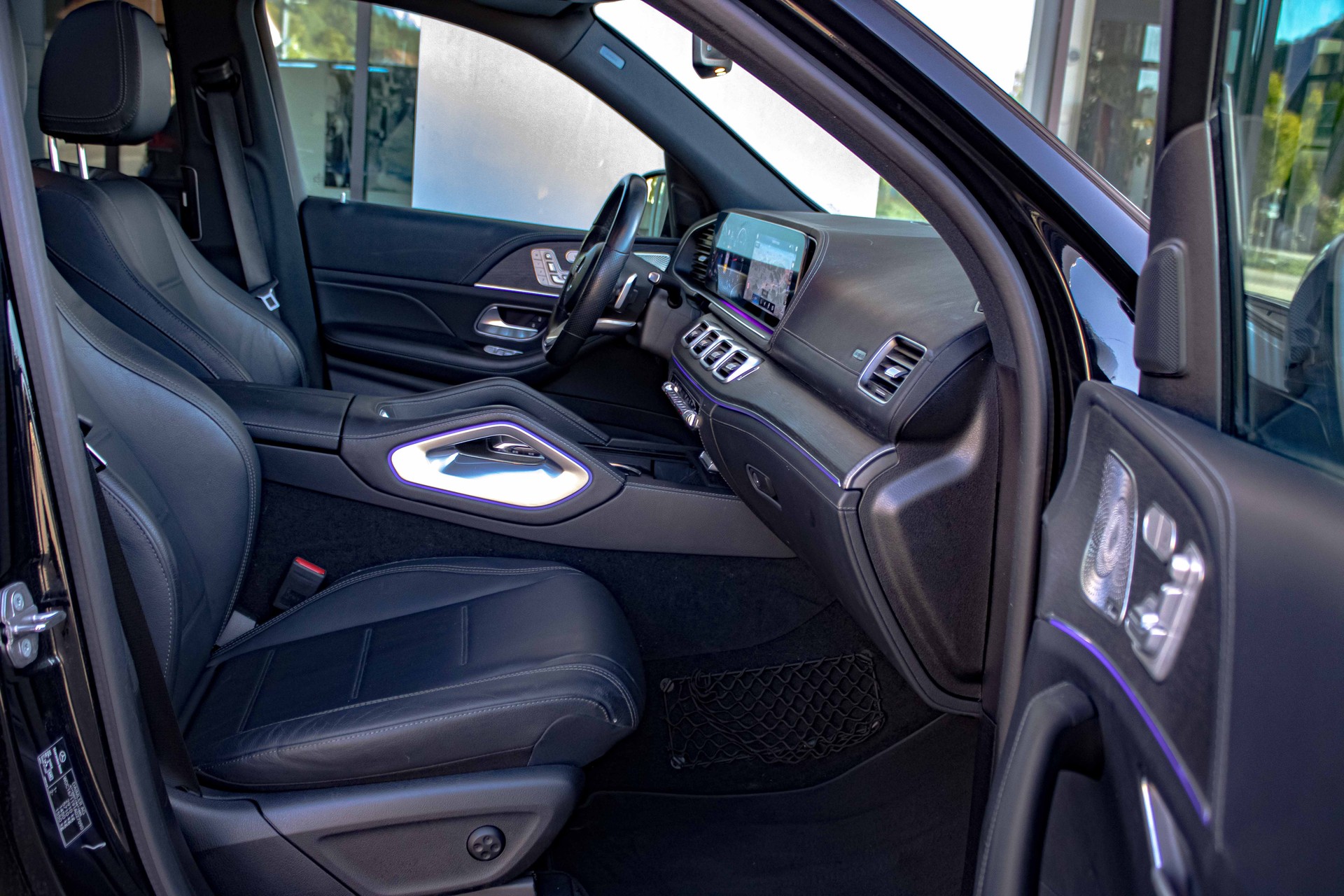 MERCEDES-BENZ GLE 300 d 4Matic AMG Line 9G-Tronic-image-16