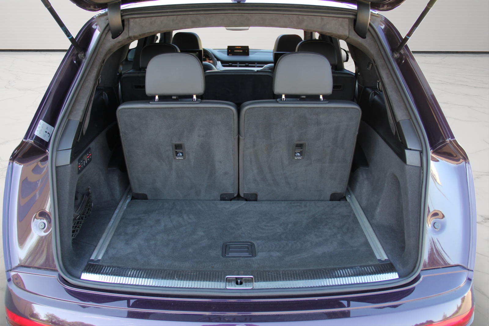 AUDI SQ7 4.0 TDI quattro tiptronic-image-14