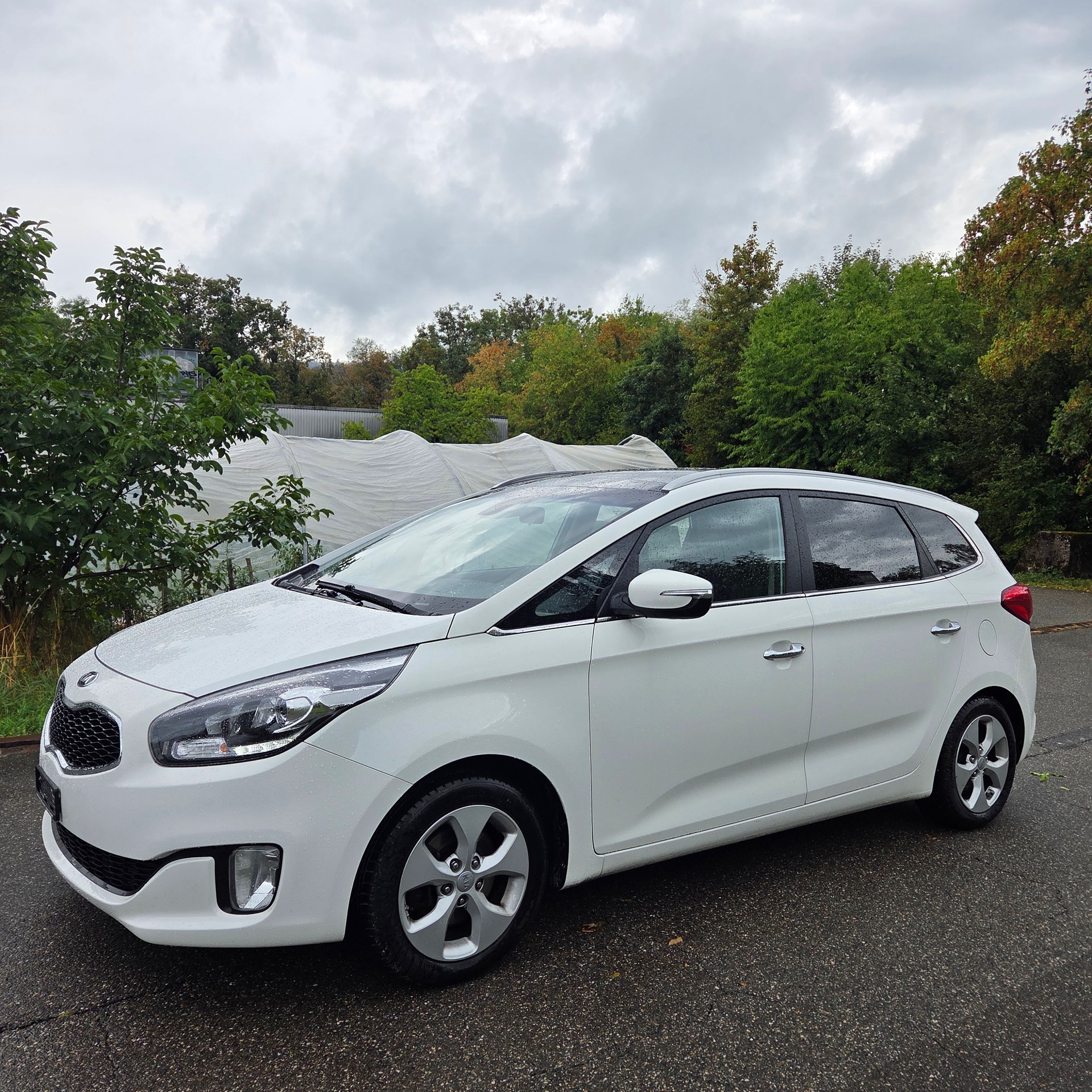 KIA Carens 1.7 CRDi Swiss Eco Edition DCT