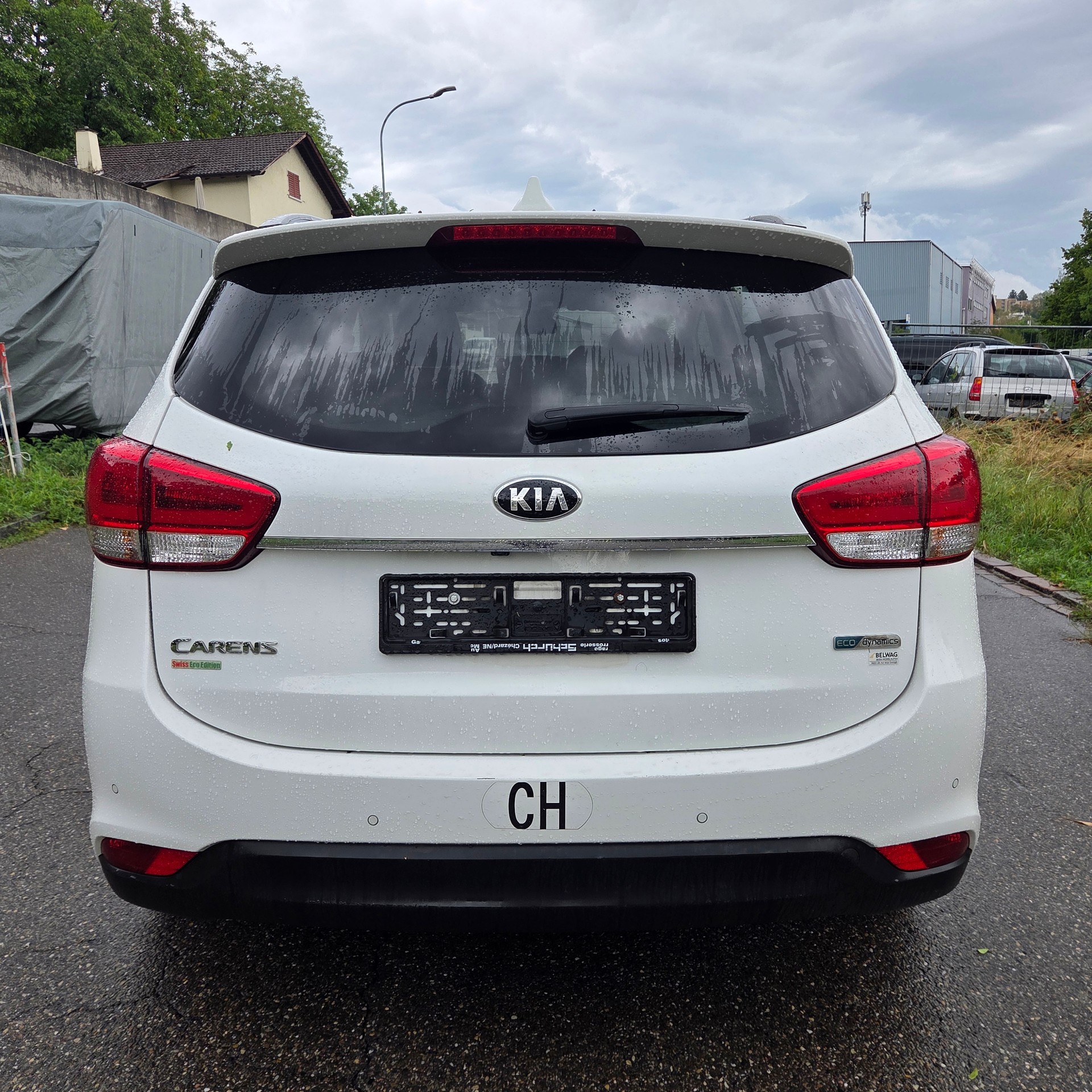 KIA Carens 1.7 CRDi Swiss Eco Edition DCT-image-5