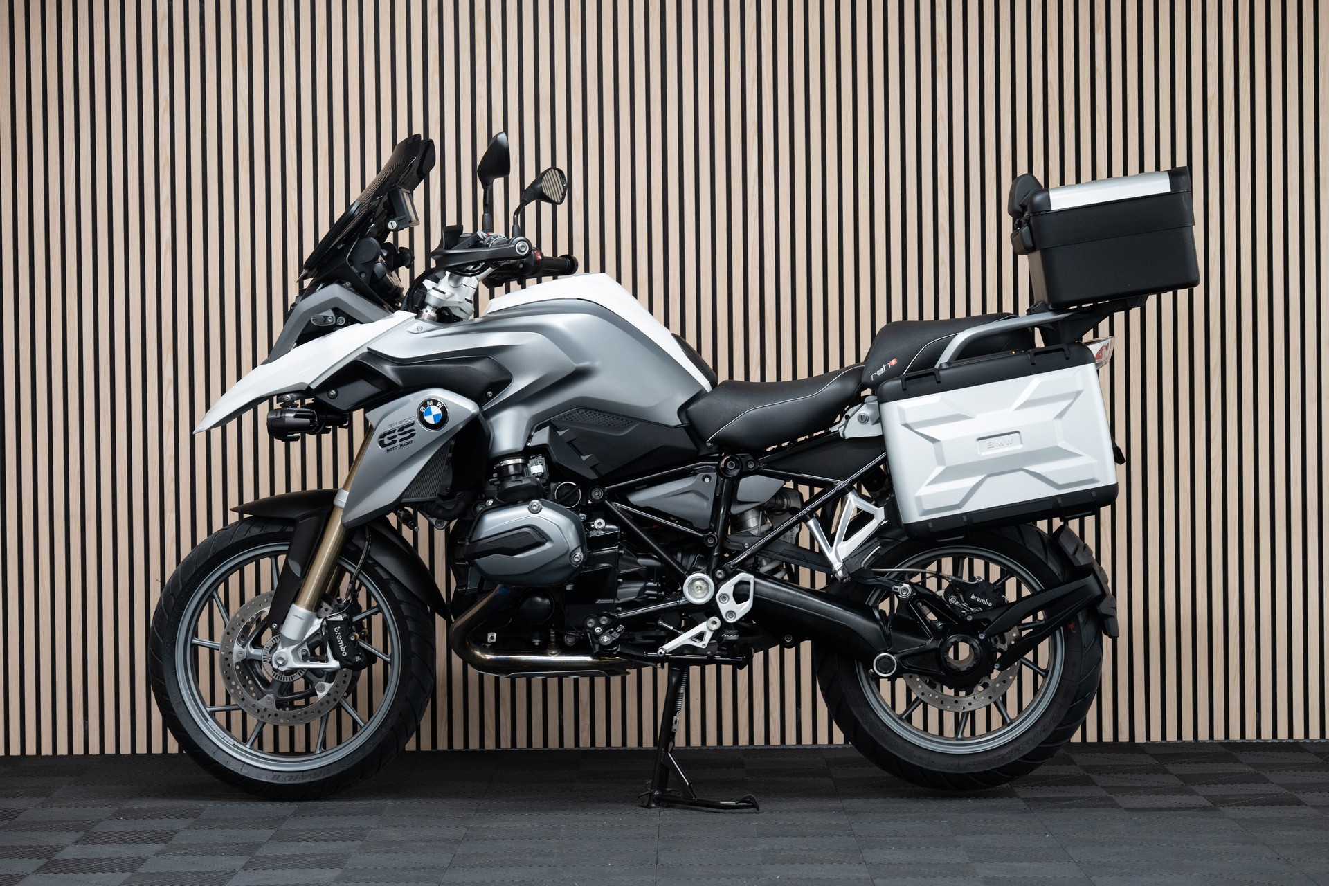 BMW R 1200 GS-showroom-element-1