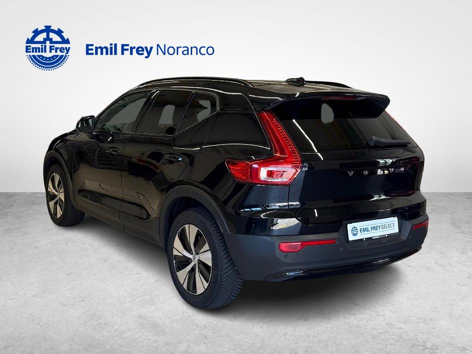 VOLVO XC40 1.5 T5 PiH Plus Dark-showroom-element-2
