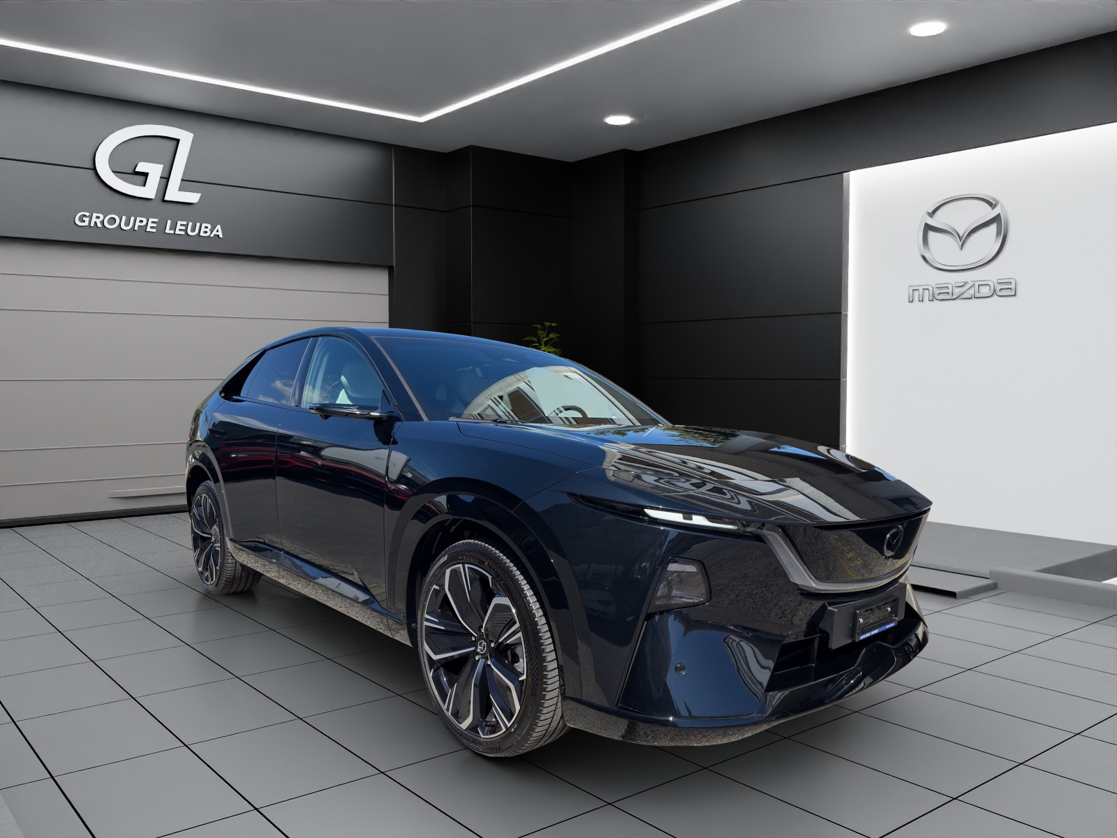 MAZDA CX-6e