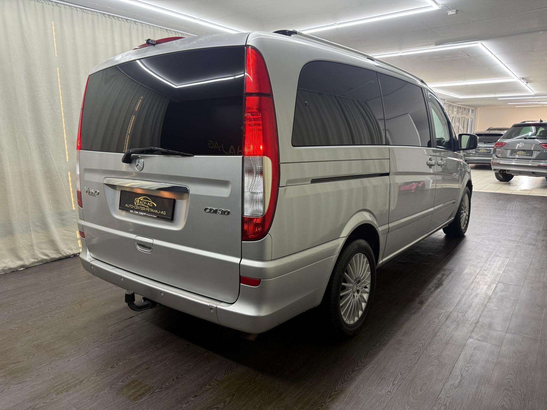MERCEDES-BENZ Viano 3.0 CDI Trend L Automat-showroom-element-3