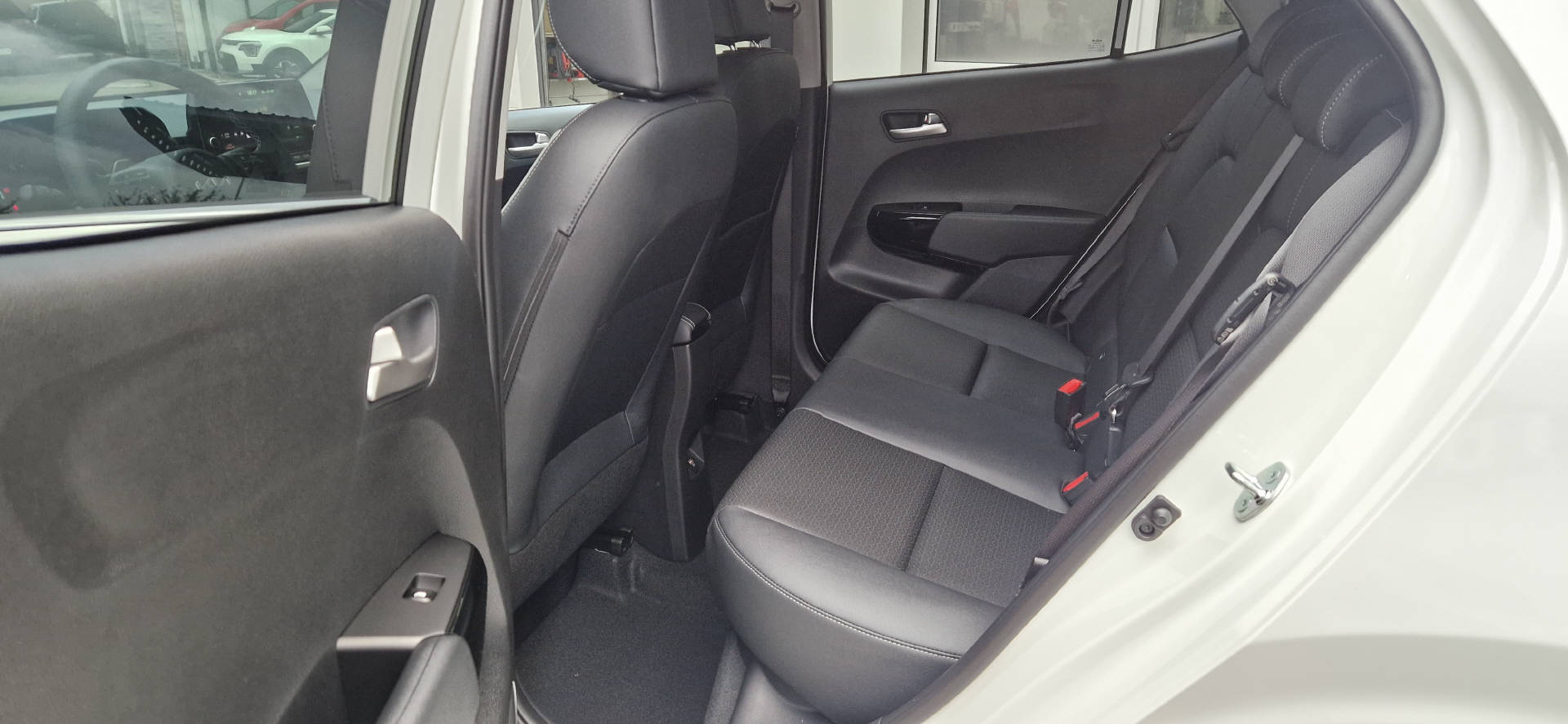 KIA Picanto 1.0 GDi GT-Line-image-14