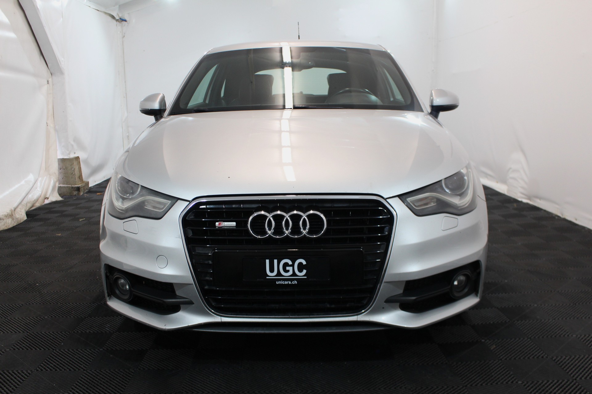 AUDI A1 Sport 1.4 TFSI Ambition S-Tronic-showroom-element-1