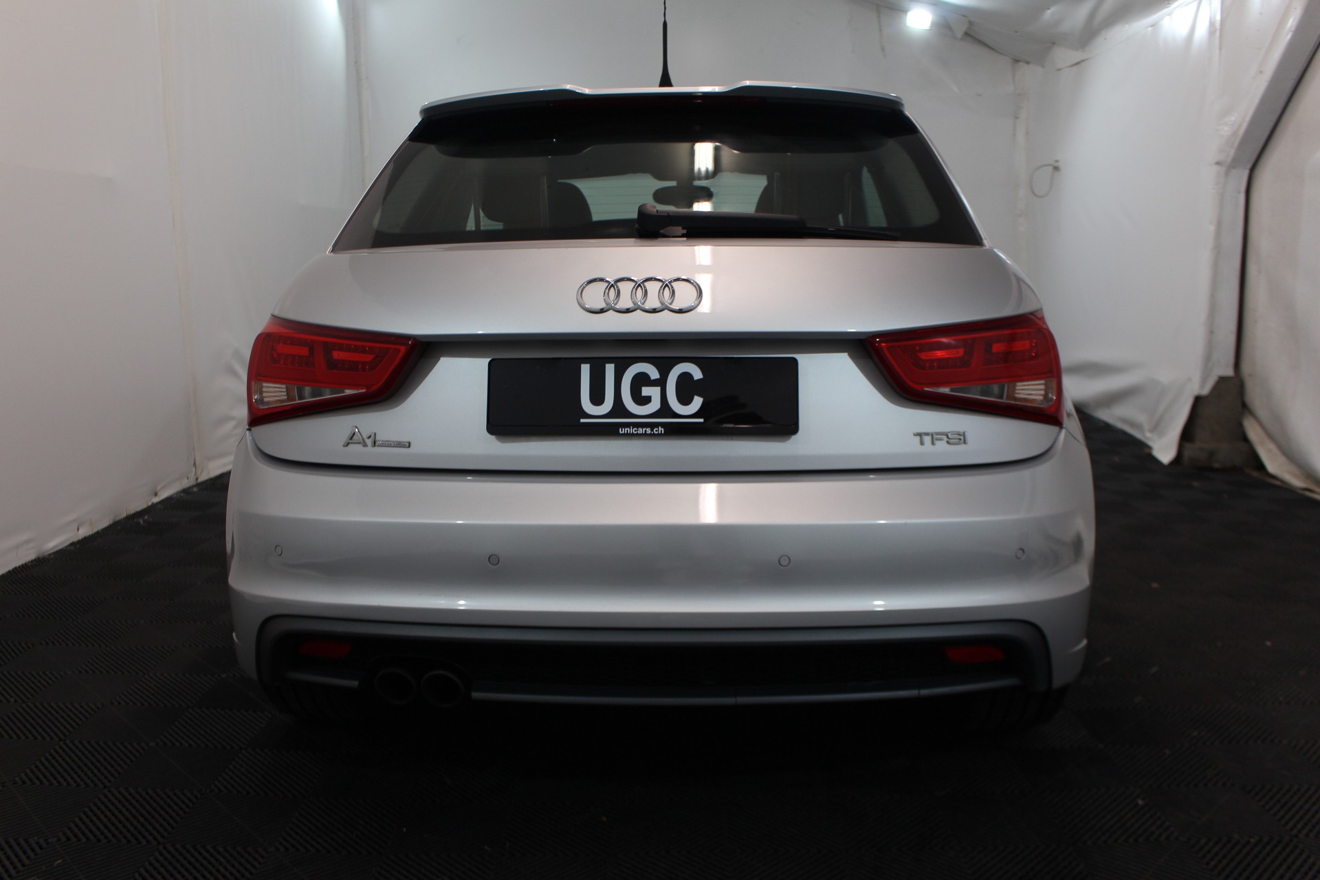AUDI A1 Sport 1.4 TFSI Ambition S-Tronic-image-4
