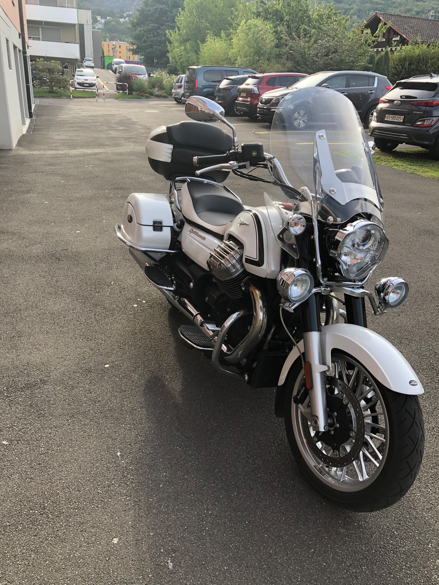 MOTO GUZZI California 1400 Touring-image-11