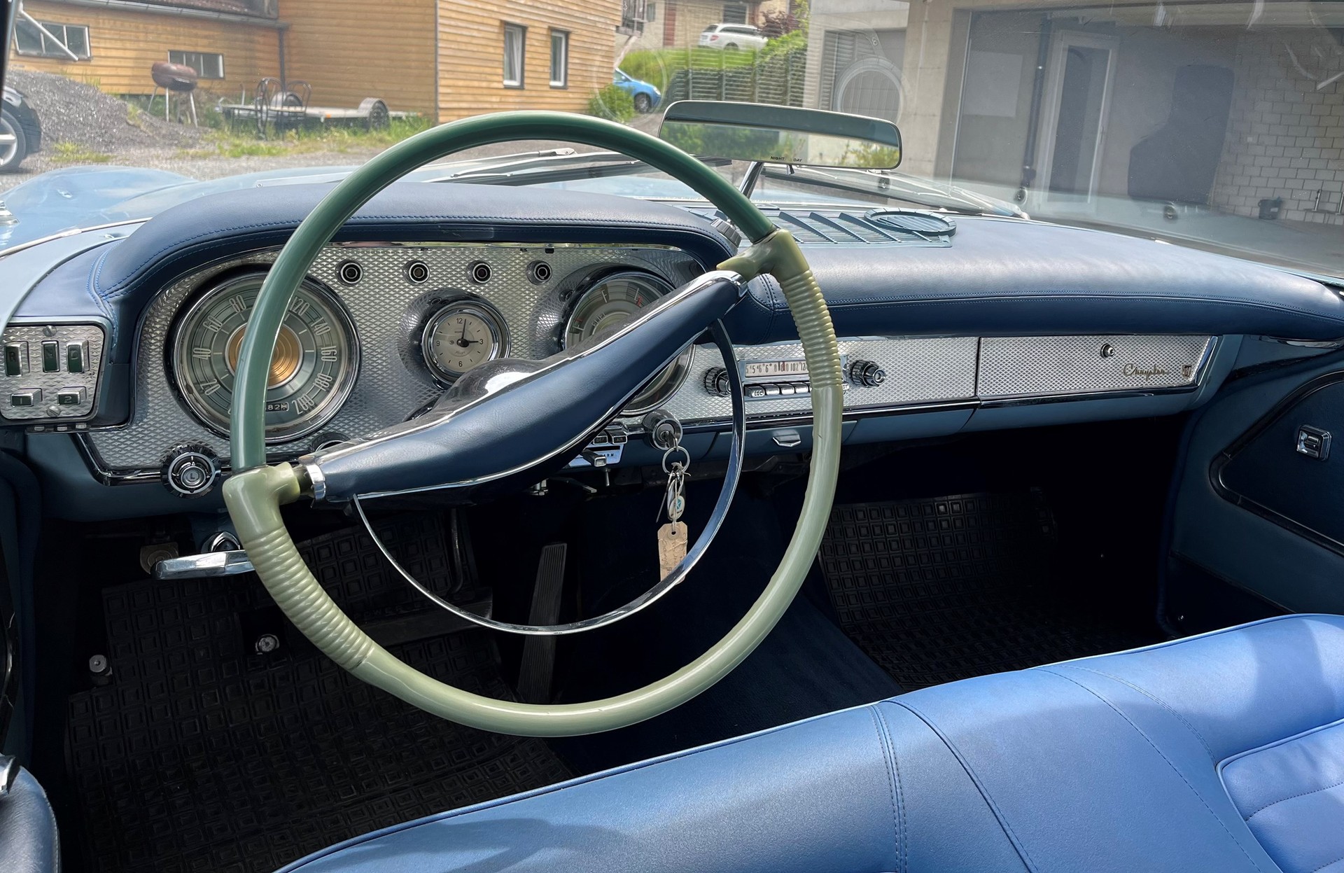 CHRYSLER NEW YORKER Veteranenfahrzeug-image-12