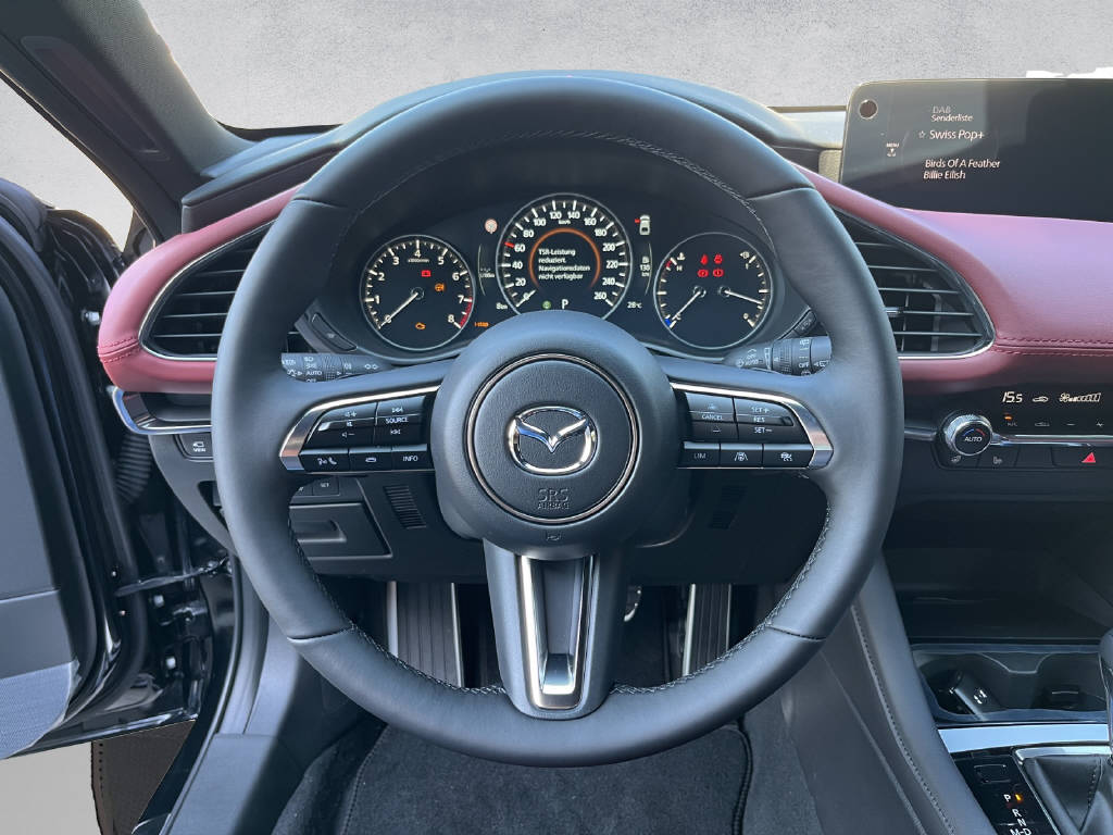 MAZDA 3 Hatchback 2.0 186 Takumi-image-6