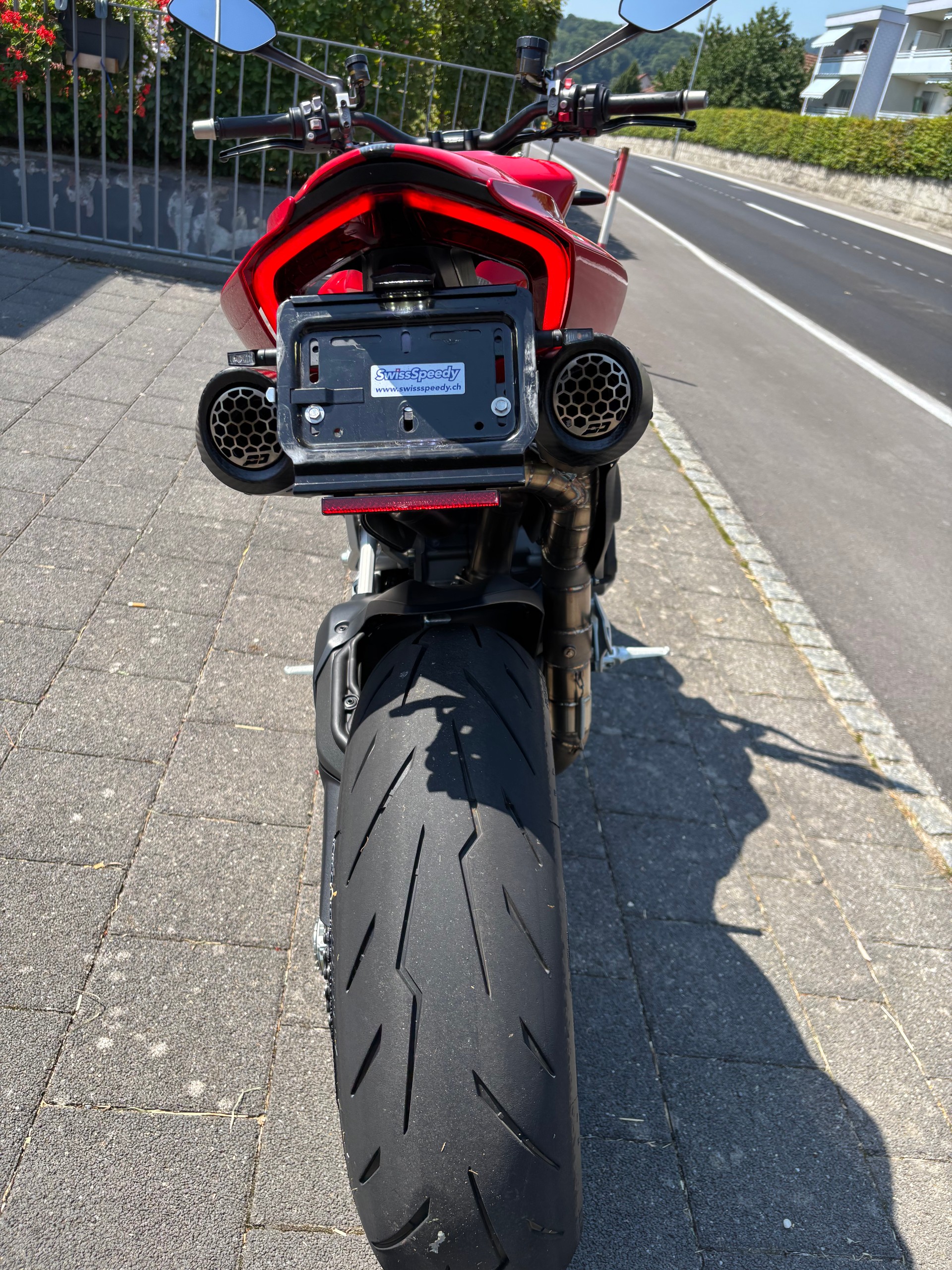 DUCATI Streetfighter V2-image-3