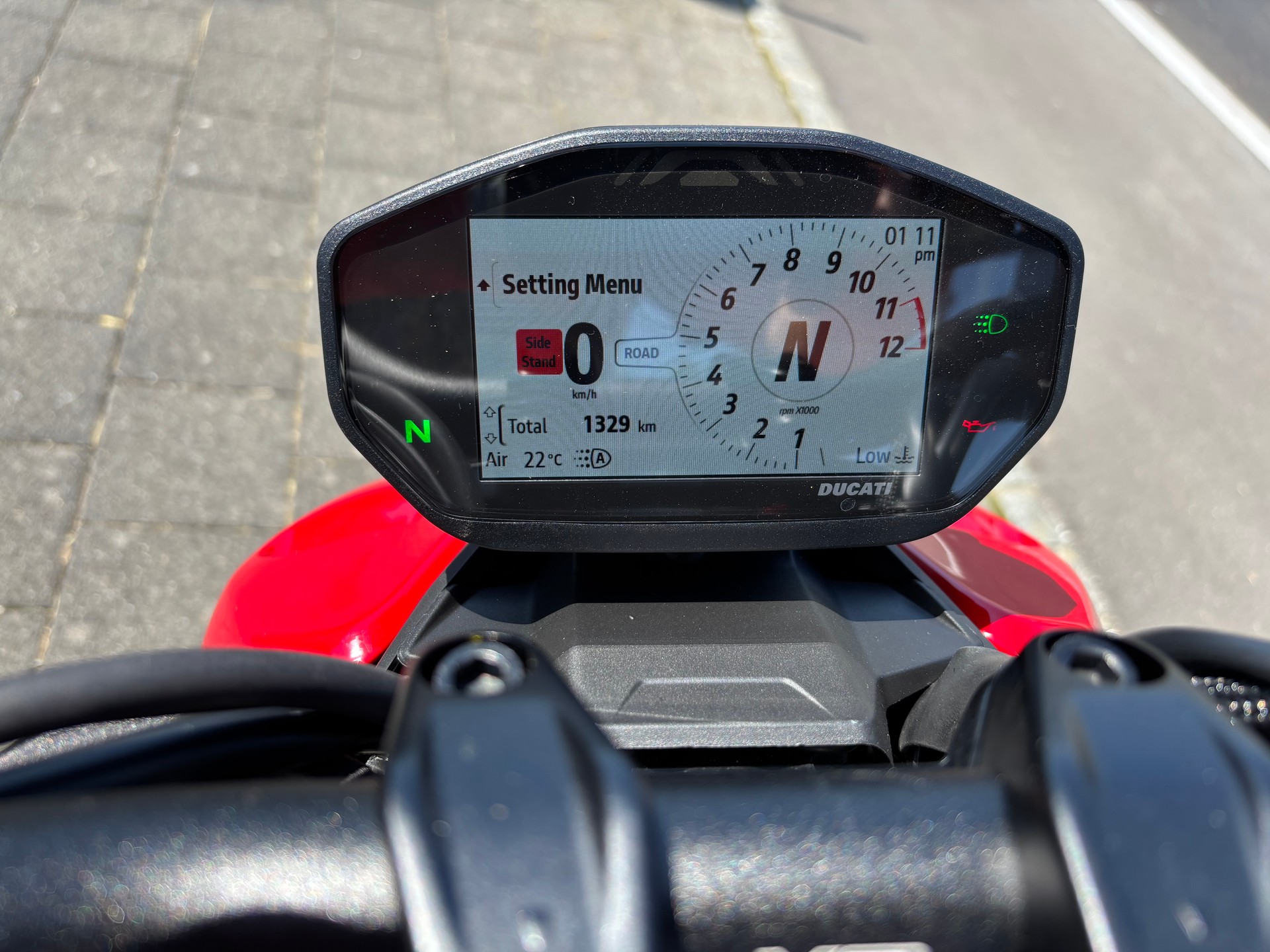DUCATI Streetfighter V2-image-4