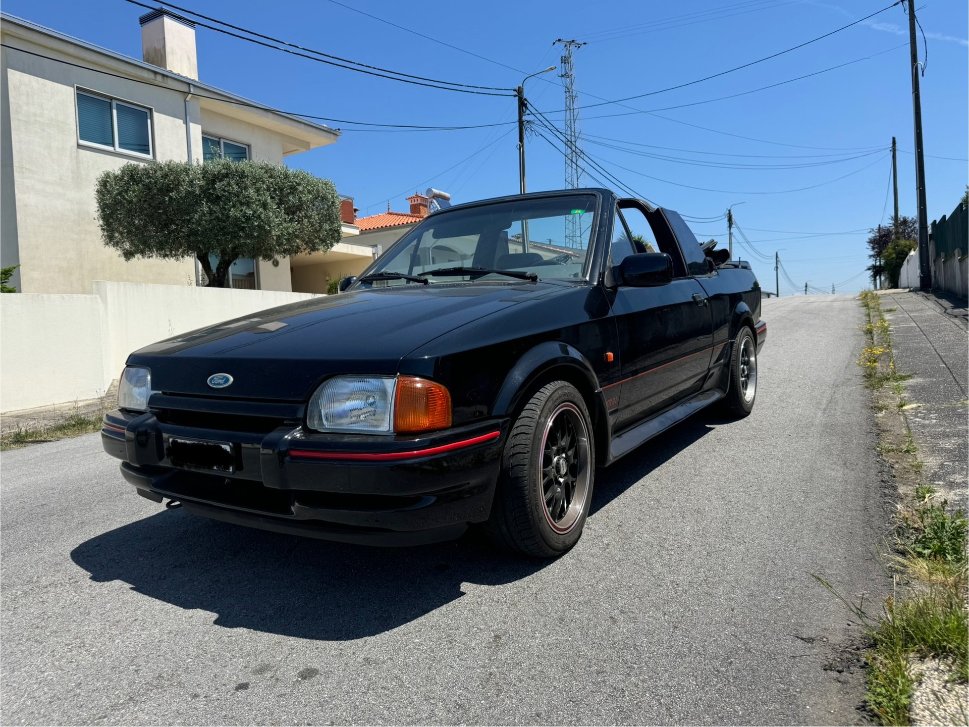 FORD Escort 1600 XR3i-image-0