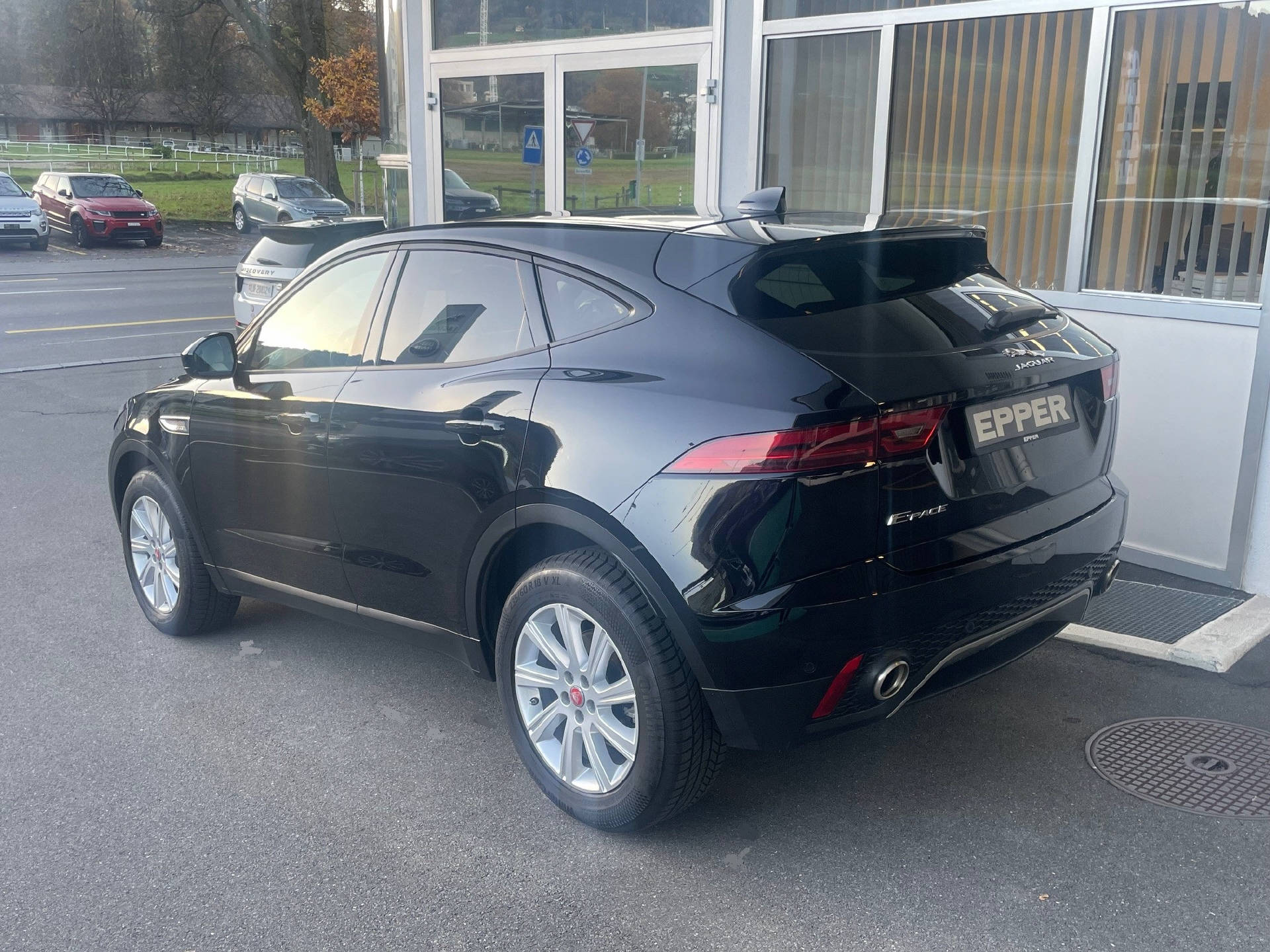 JAGUAR E-Pace 2.0 T 200 S AWD-image-21