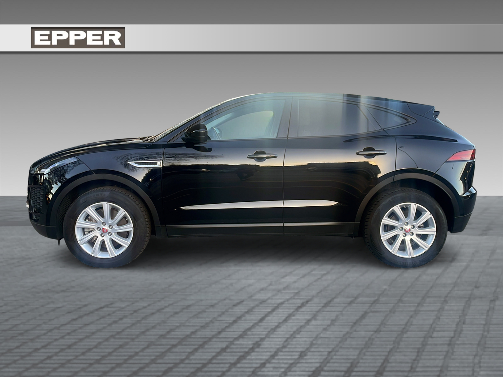JAGUAR E-Pace 2.0 T 200 S AWD-showroom-element-1