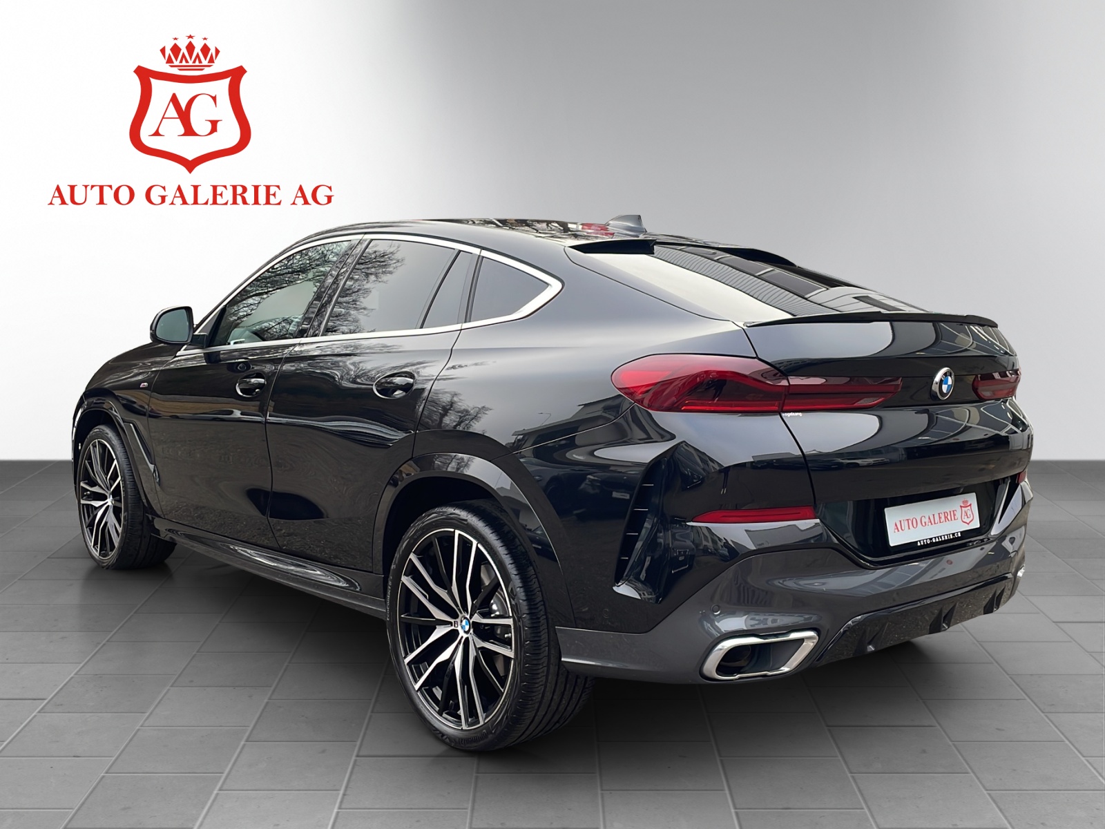 BMW X6 xDrive 48V 40i M Sport Steptronic-showroom-element-2