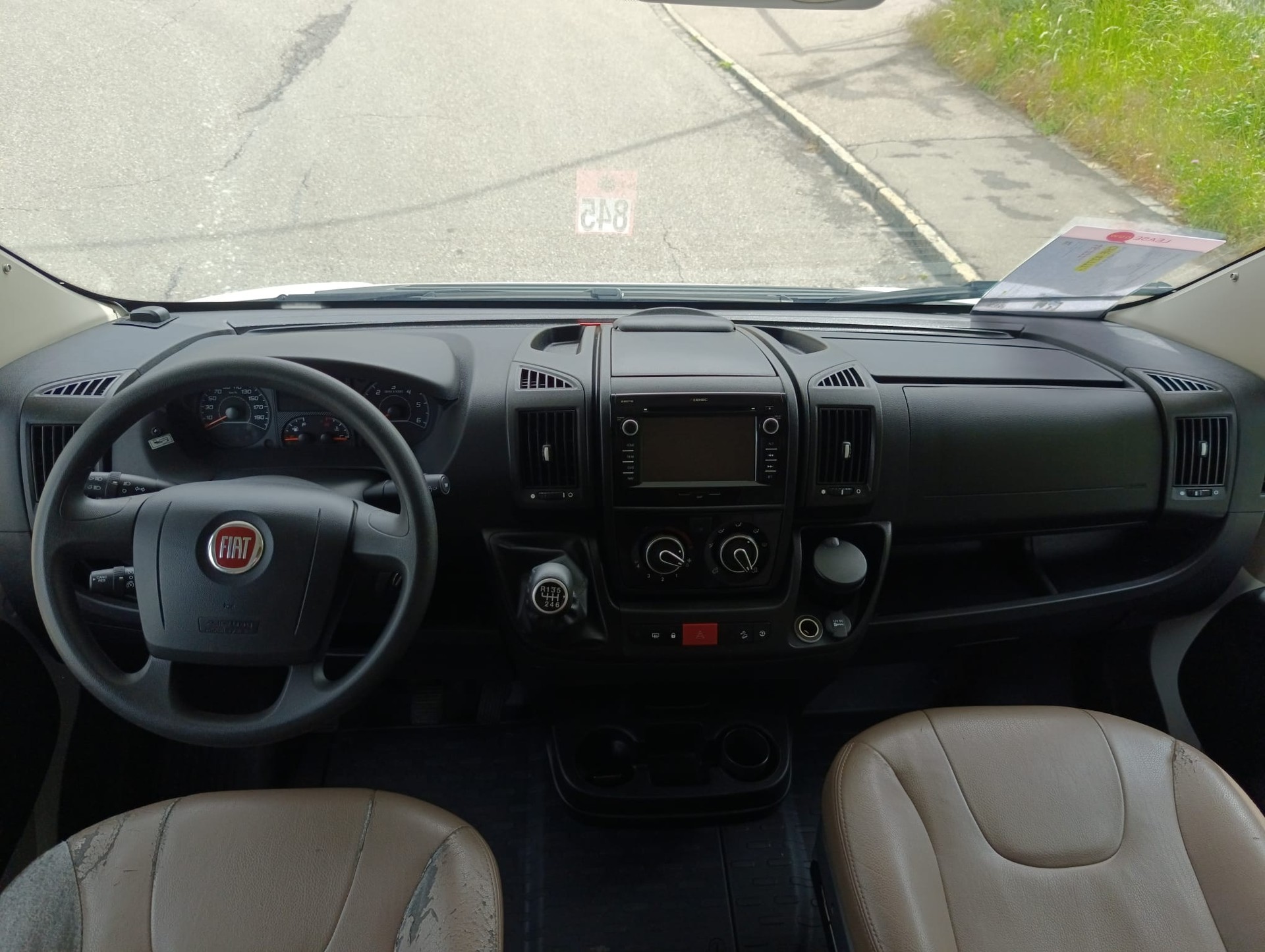 BÜRSTNER BA 6701*** Perfektes Familienmobil für jede Jahreszeit*** *2 er Veloträger *Multimedia *Rückfahrkamera *-image-9
