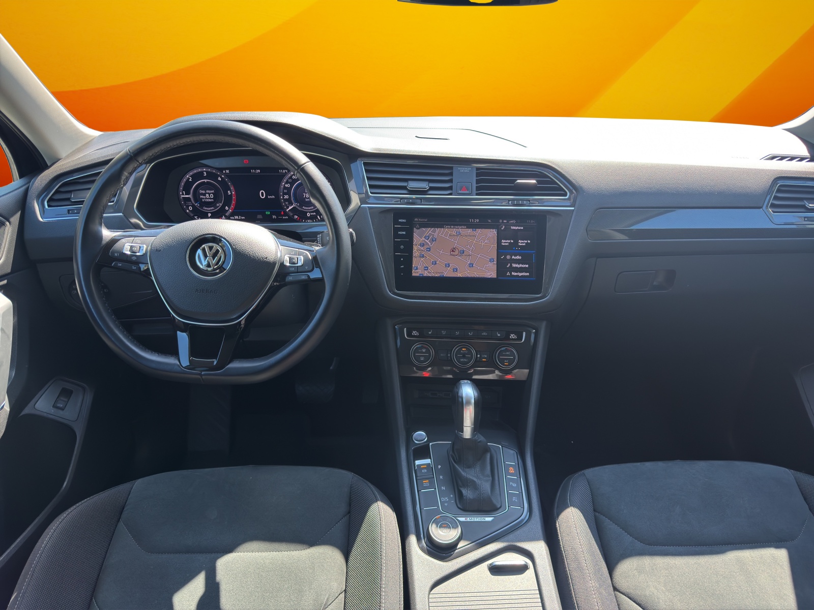 VW Tiguan Allspace 2.0 TDI SCR Highline 4Motion DSG-image-9