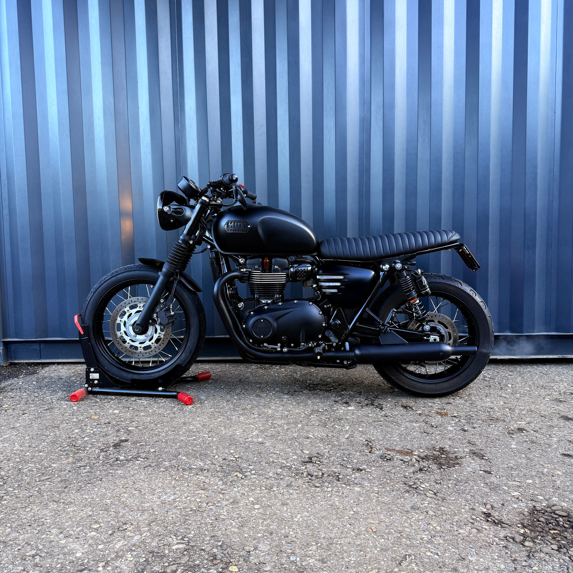 TRIUMPH T100 (35kW)-image-1