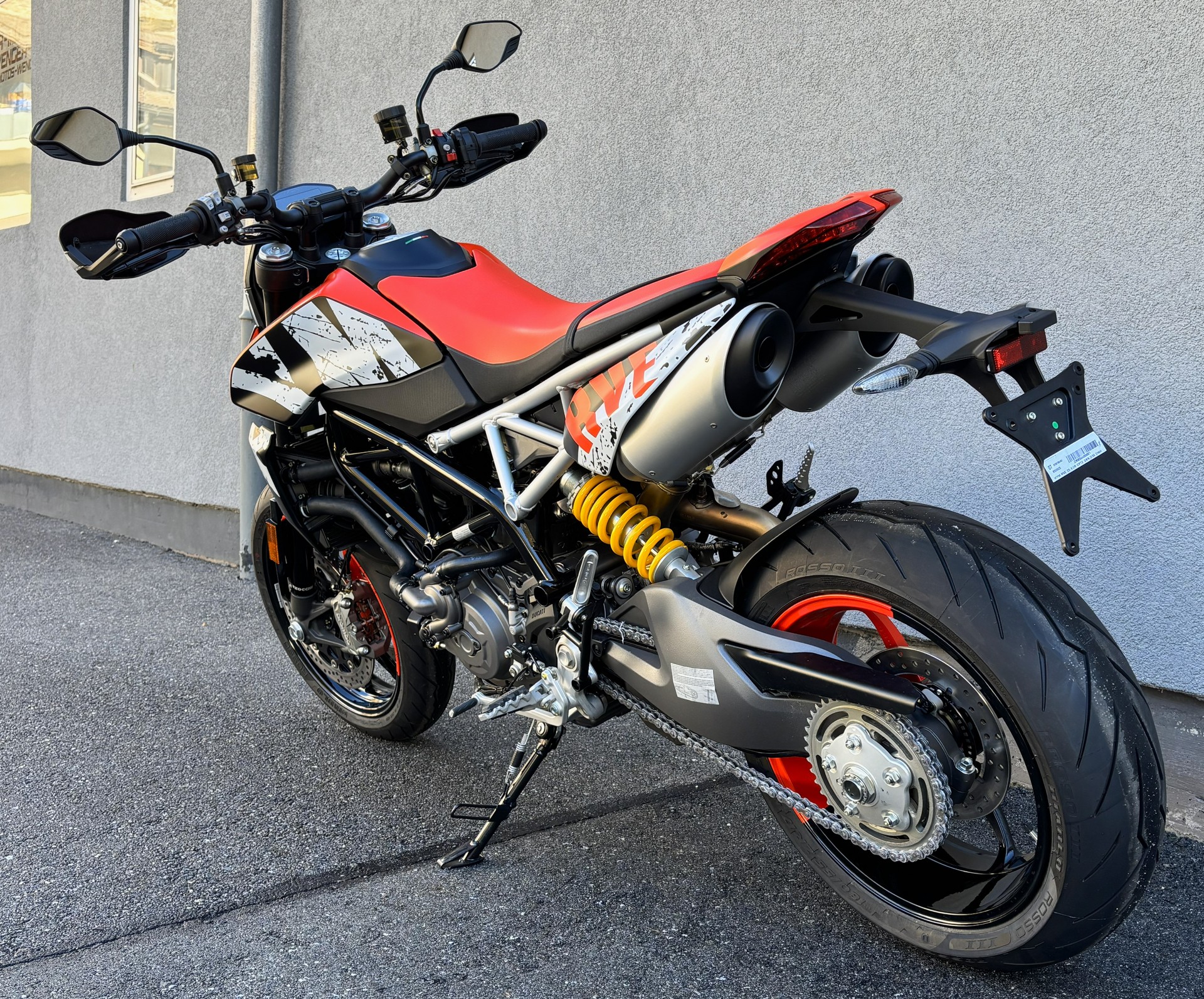 DUCATI Hypermotard 950 RVE (35kW)-image-4