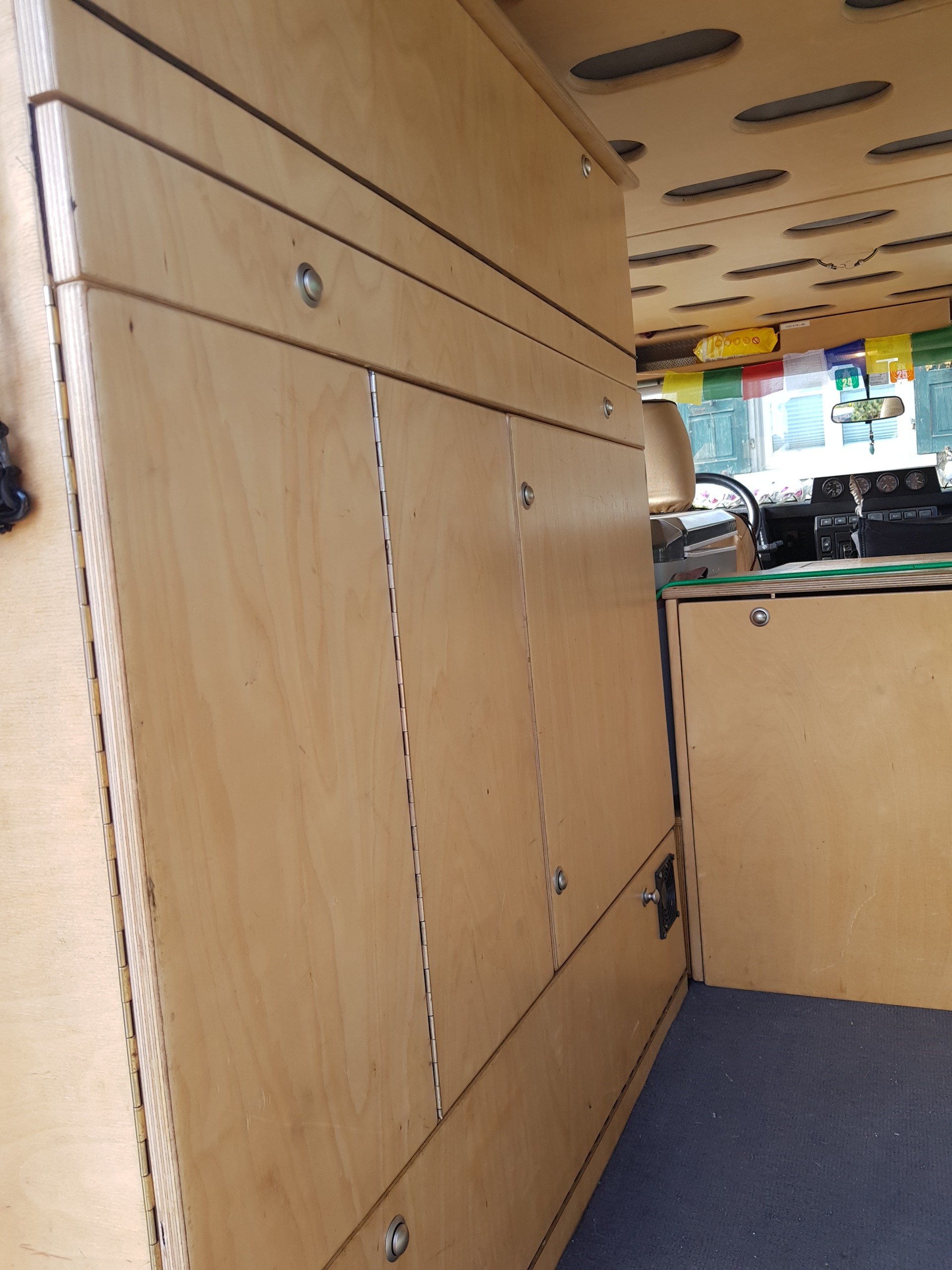 LAND ROVER 110-image-5