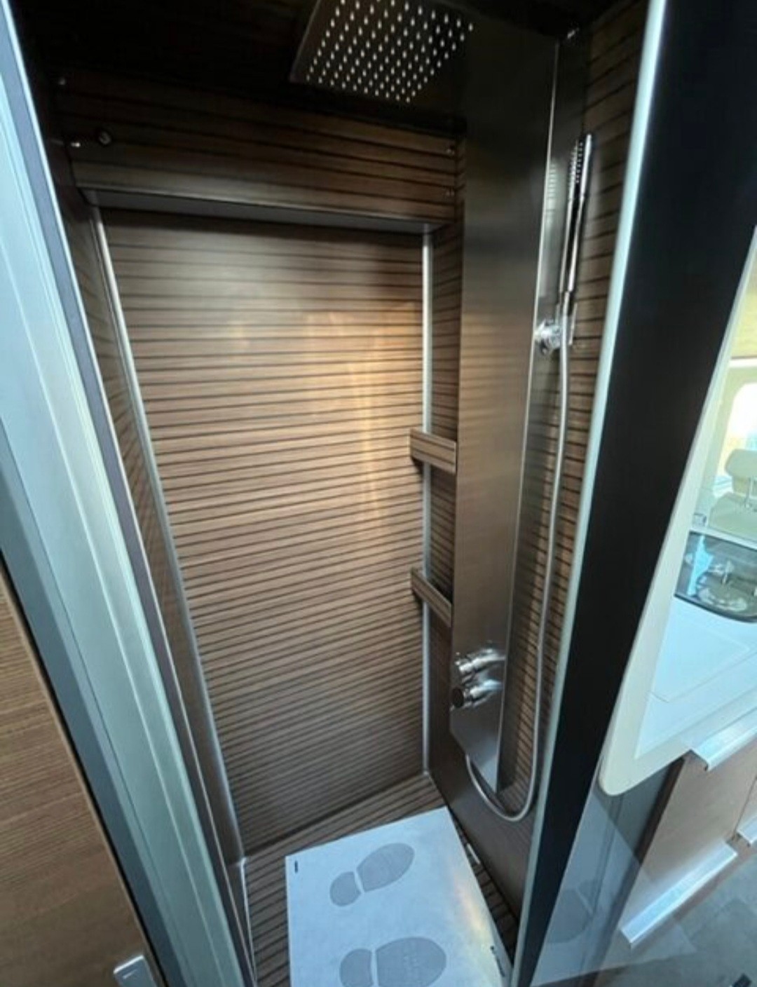 LAIKA KREOS H5109-image-8