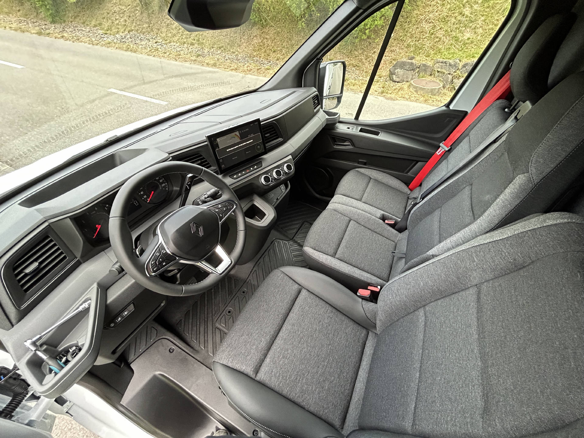 RENAULT Master Kaw. L3H2 150 PS Automat-image-12