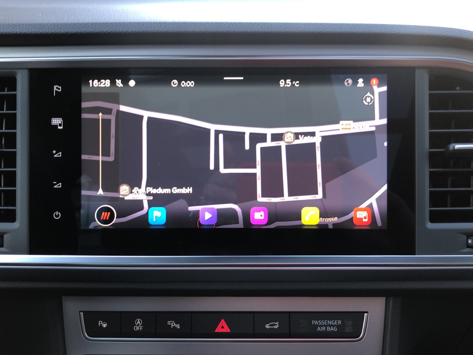 SEAT Ateca 2.0 TSI Hola FR 4Drive*PANORAMADACH*-image-11