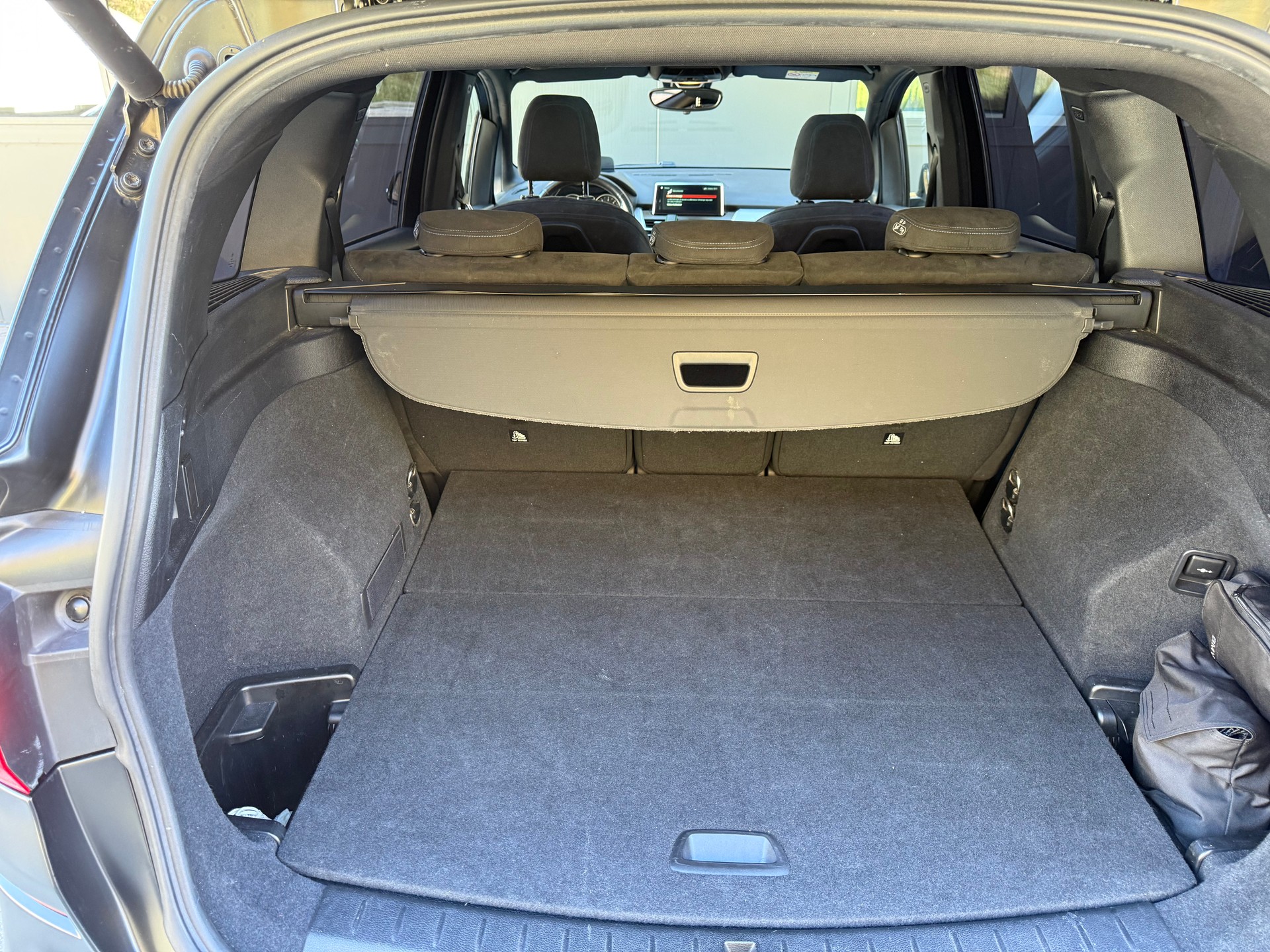 BMW 220d xDrive Gran Tourer M Sport Steptronic-image-16