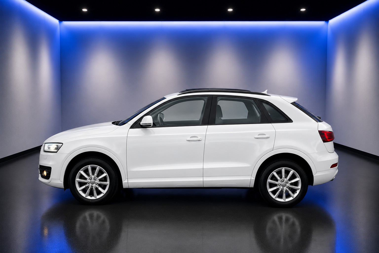 AUDI Q3 2.0 TDI quattro S-tronic-image-1