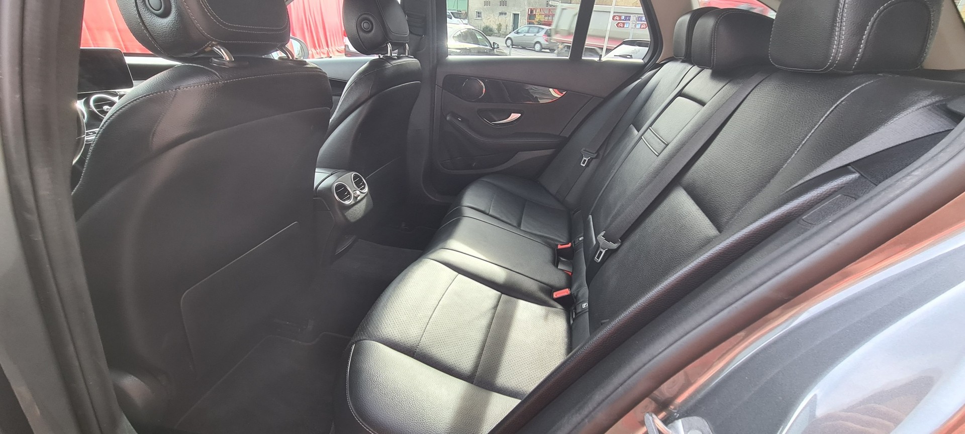 MERCEDES-BENZ C 200 Swiss Star 4M 9G-Tronic-image-17
