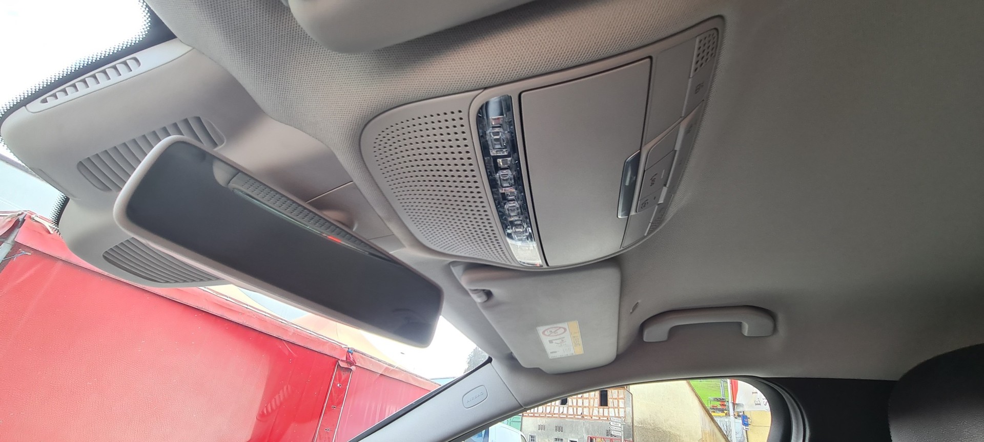 MERCEDES-BENZ C 200 Swiss Star 4M 9G-Tronic-image-13