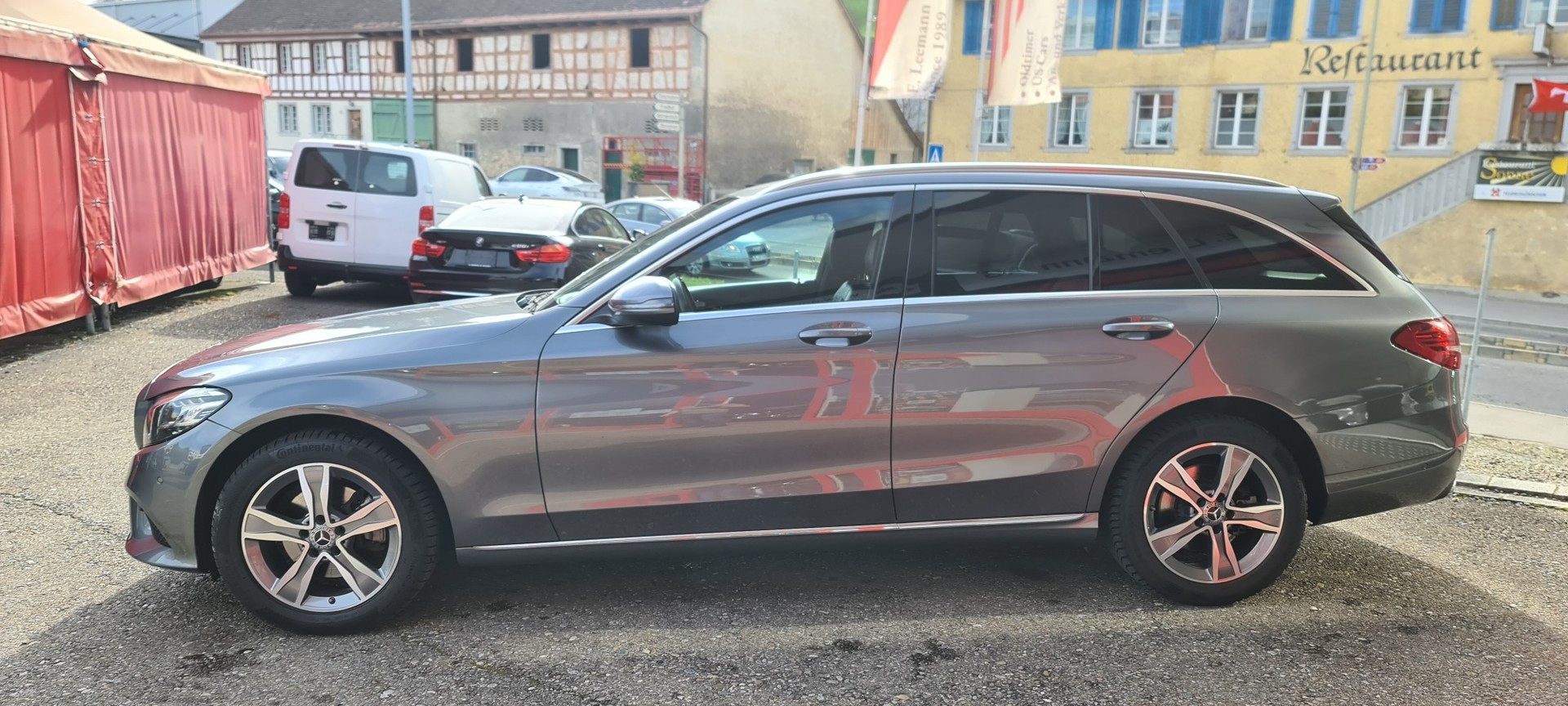 MERCEDES-BENZ C 200 Swiss Star 4M 9G-Tronic-image-5