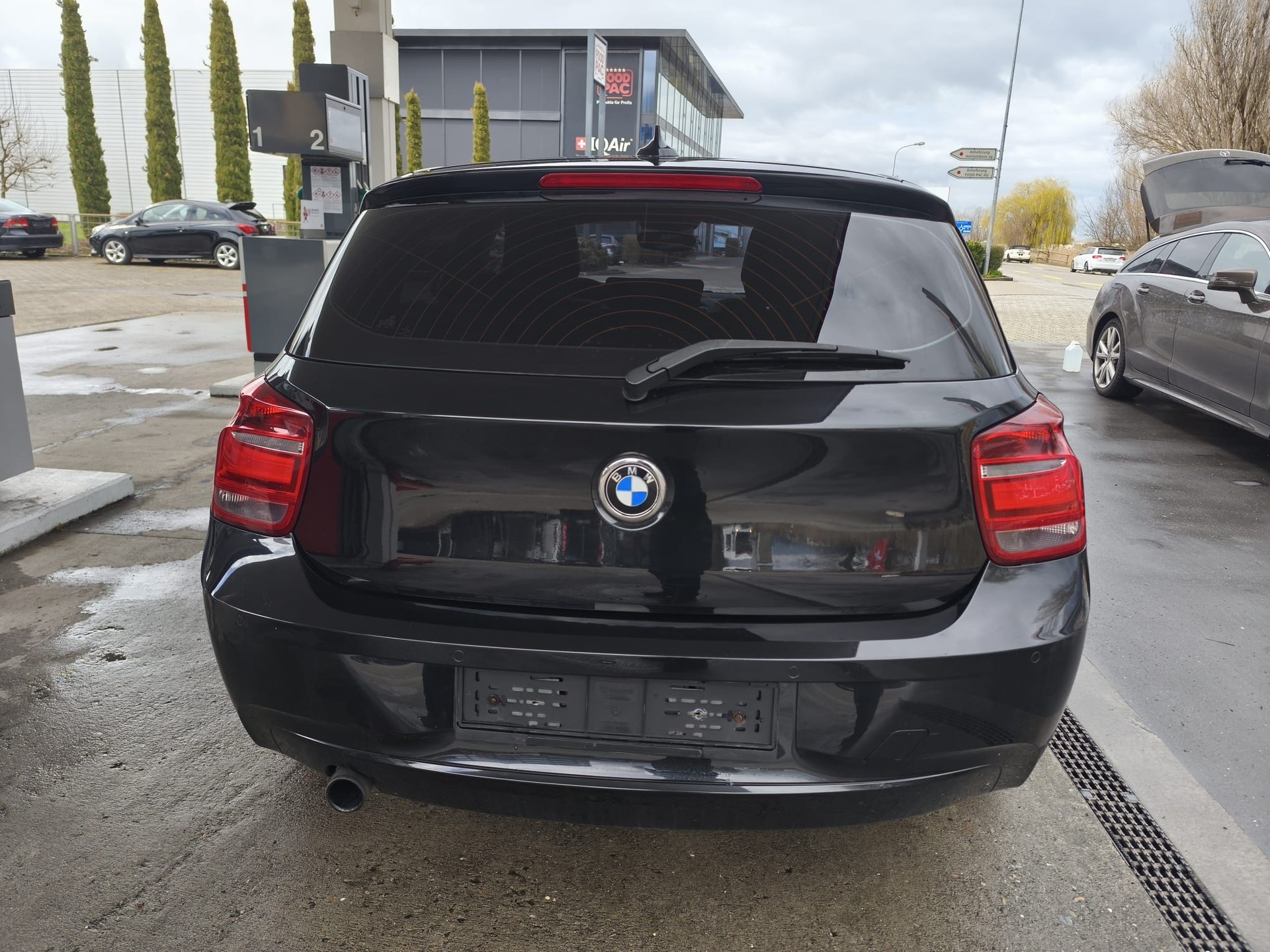 BMW 116i Sport Line Steptronic-image-7