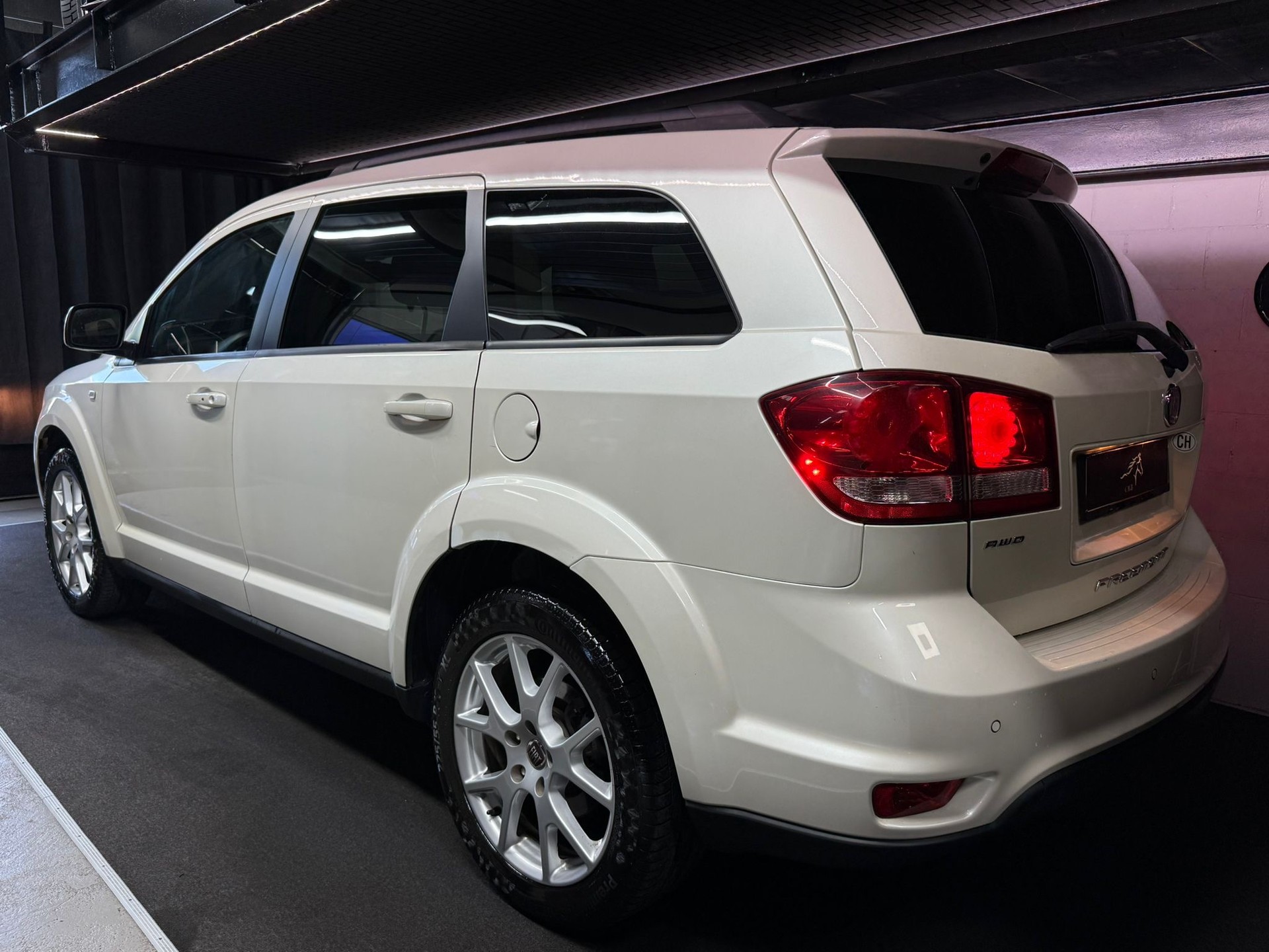 FIAT Freemont 2.0 MJ Urban AWD Automat-image-4