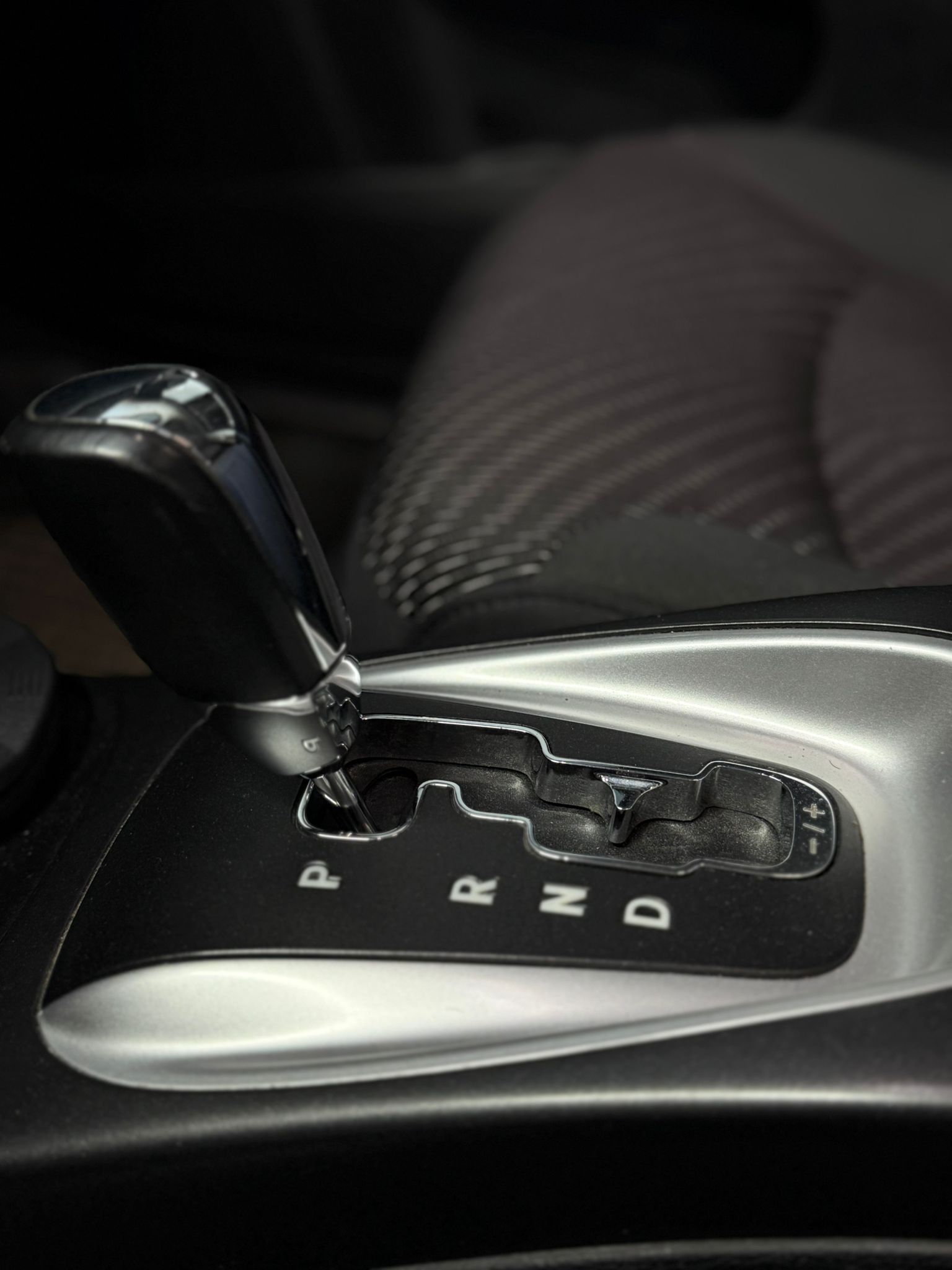 FIAT Freemont 2.0 MJ Urban AWD Automat-image-17
