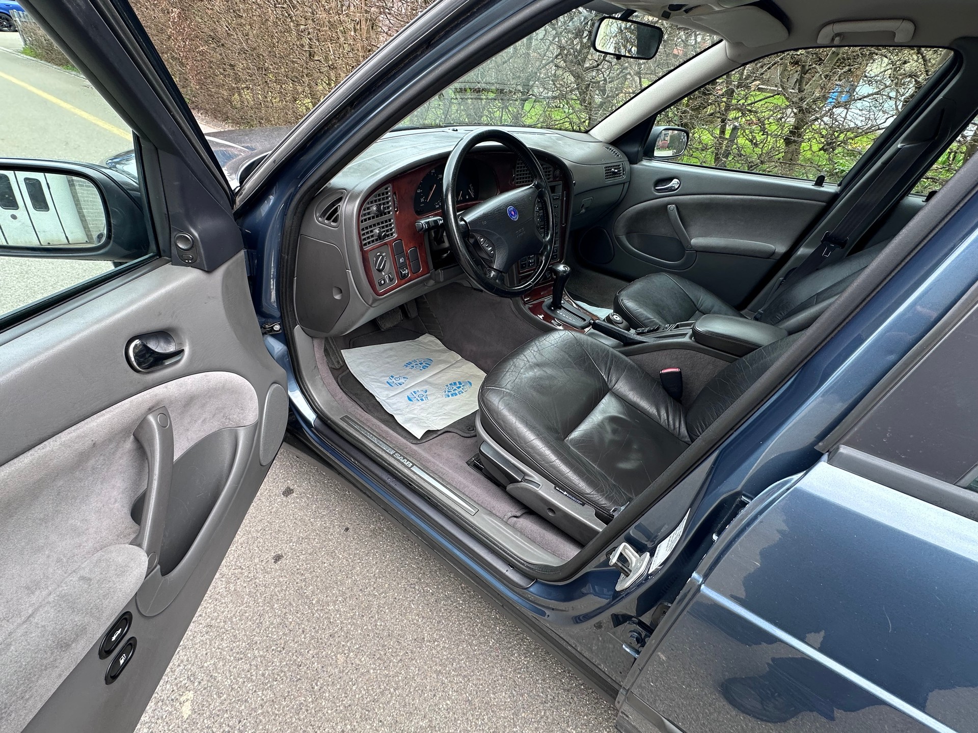 SAAB 9-5 2.0 LPT SE-image-6
