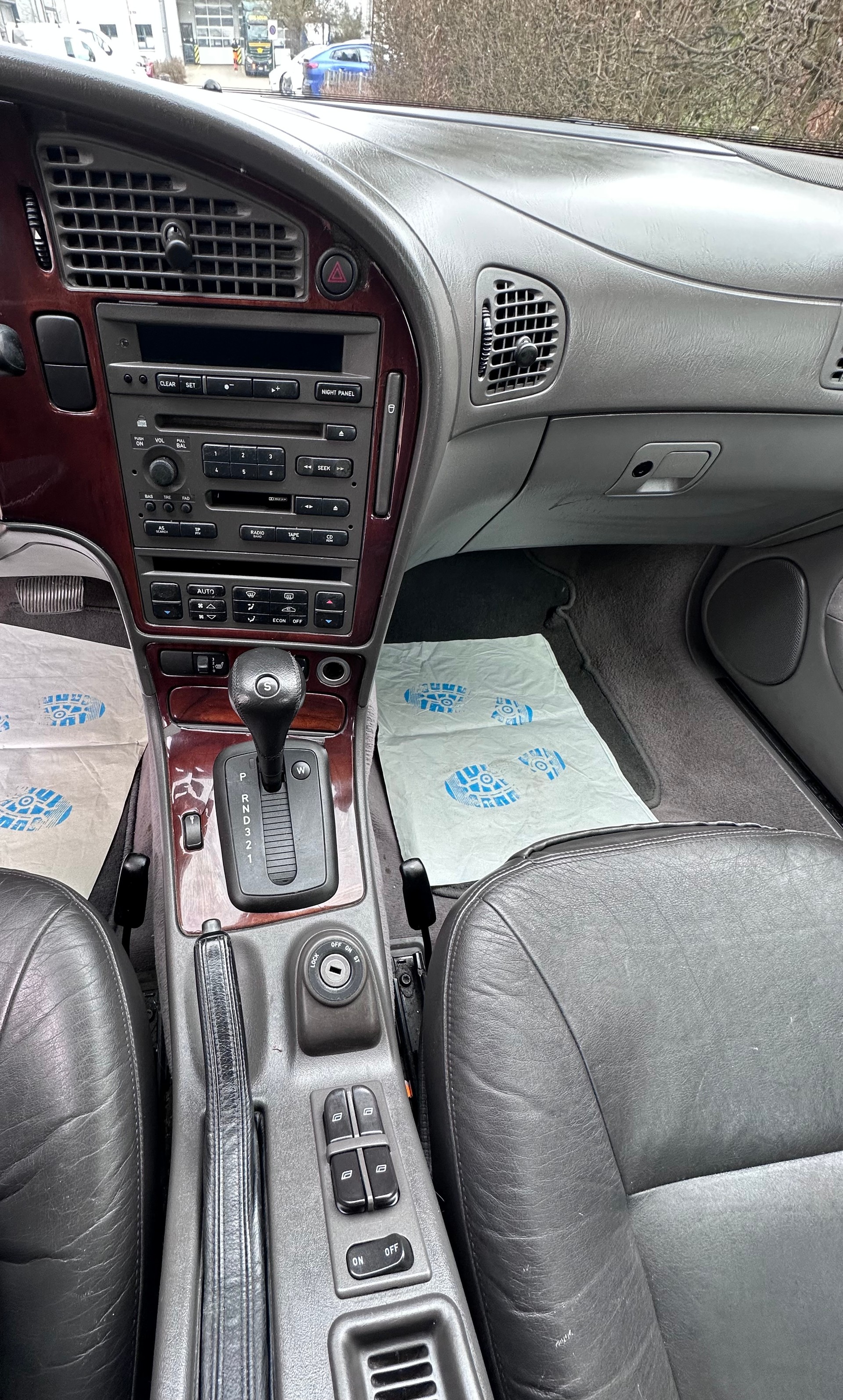 SAAB 9-5 2.0 LPT SE-image-12