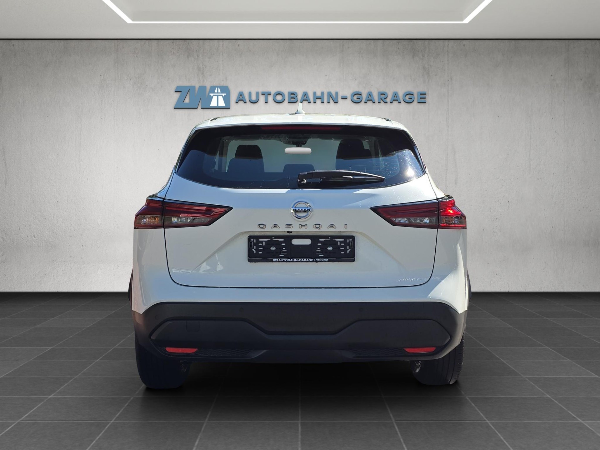 NISSAN Qashqai 1.3 DIG-T 158 Acenta-image-3
