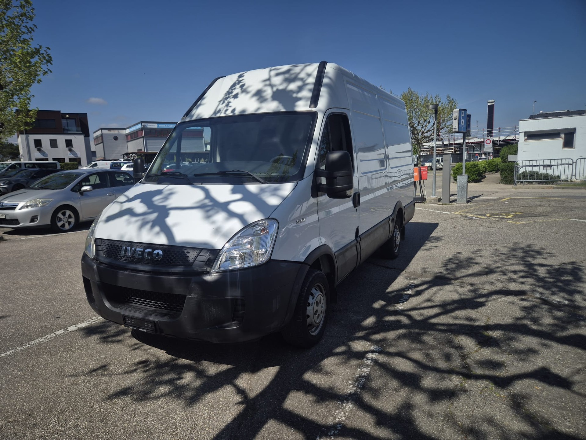IVECO 35 C 13 V