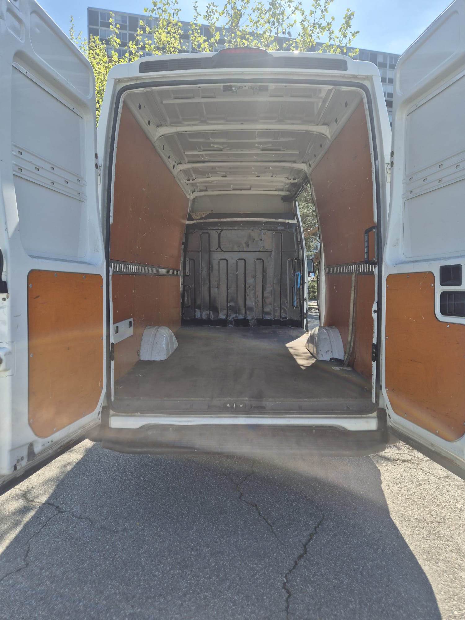 IVECO 35 C 13 V-showroom-element-3