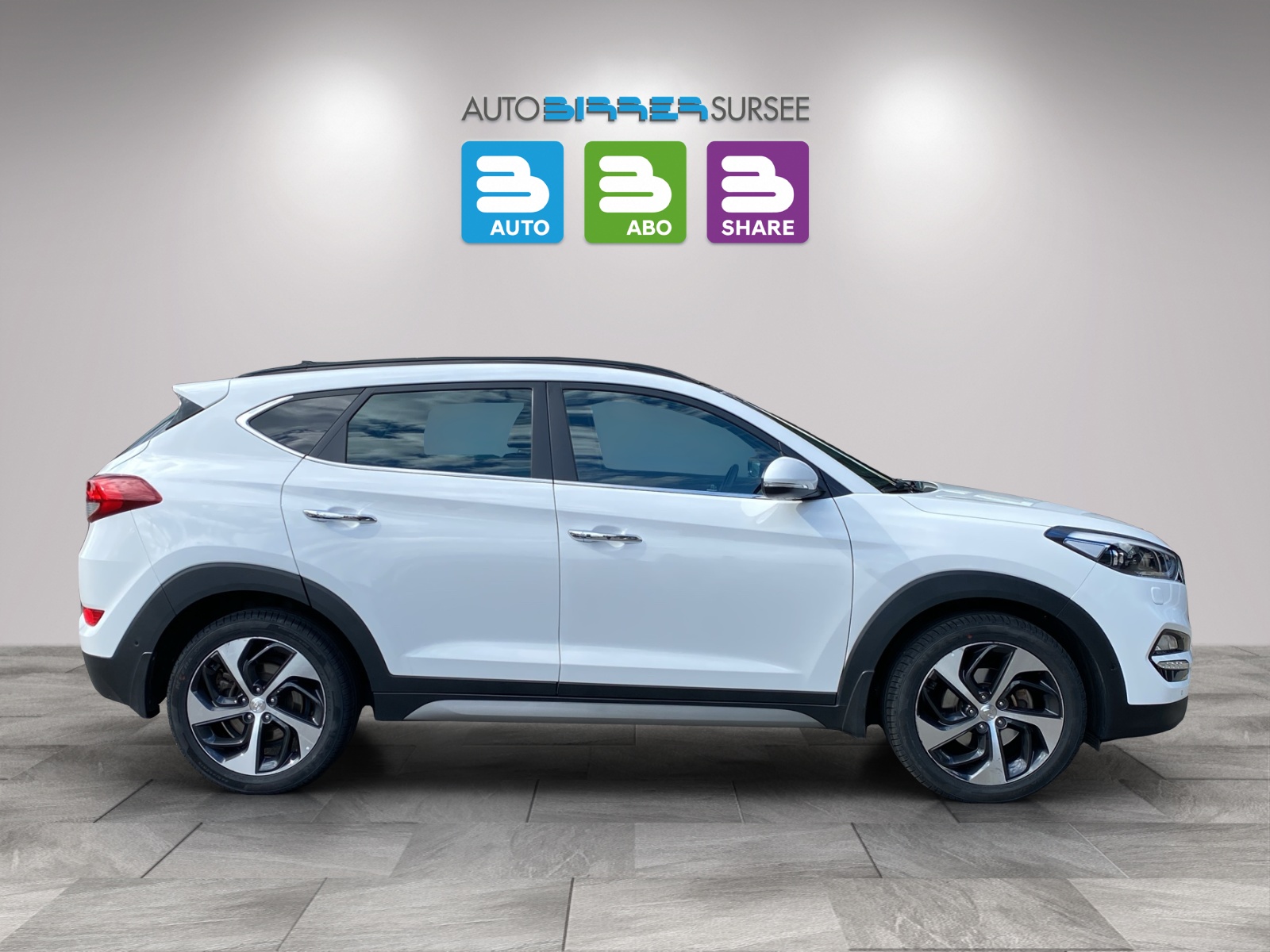 HYUNDAI Tucson 1.6 T-GDi Plena 4WD-showroom-element-3