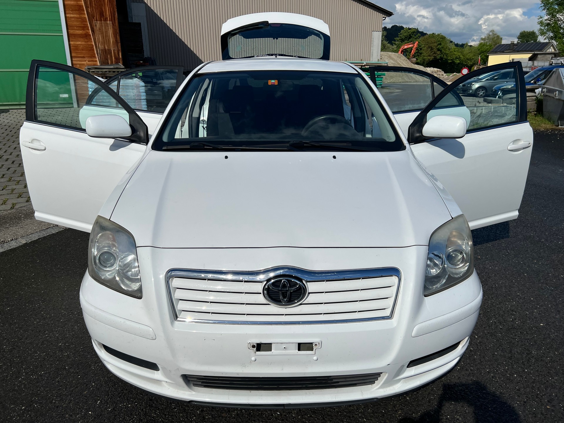 TOYOTA Avensis 1.8 VVT-i Linea-image-6