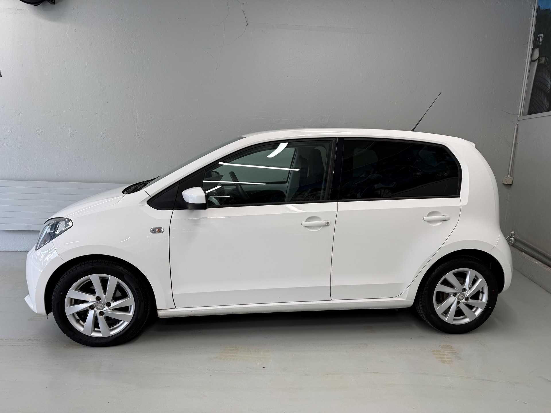 SEAT Mii 1.0 Style ASG-image-1