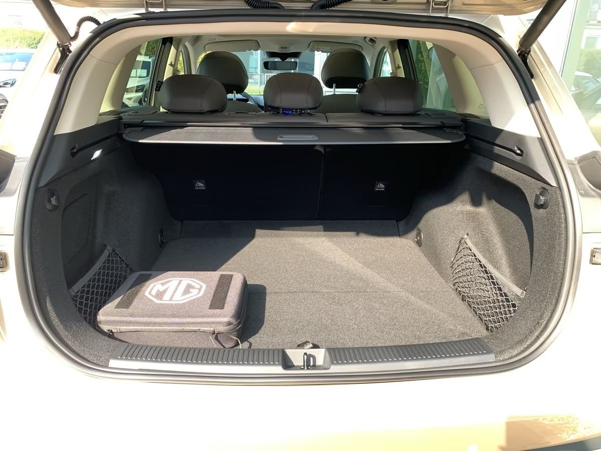 MG S6 EV "Luxury" AWD-image-7