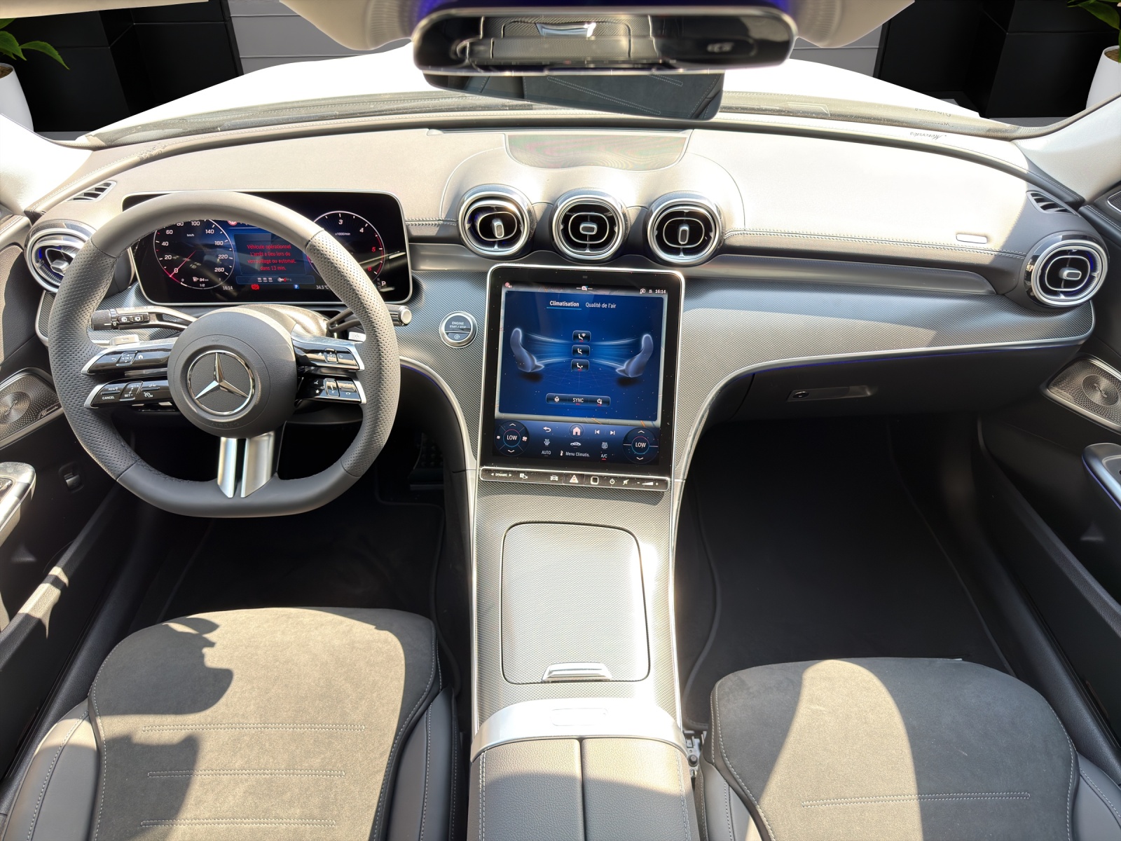 MERCEDES-BENZ C 220 d T 4 Matic Swiss Star-image-11