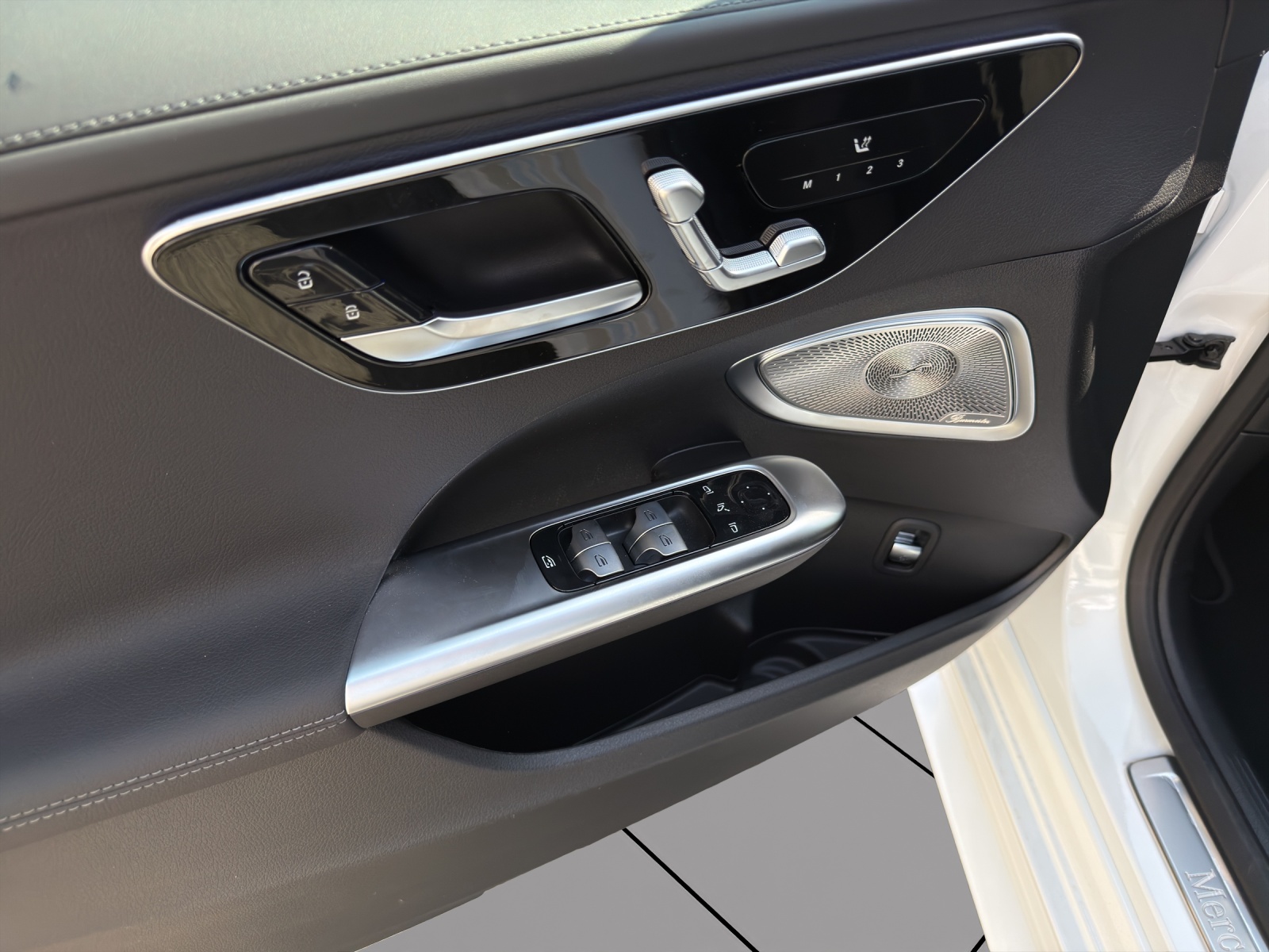 MERCEDES-BENZ C 220 d T 4 Matic Swiss Star-image-5