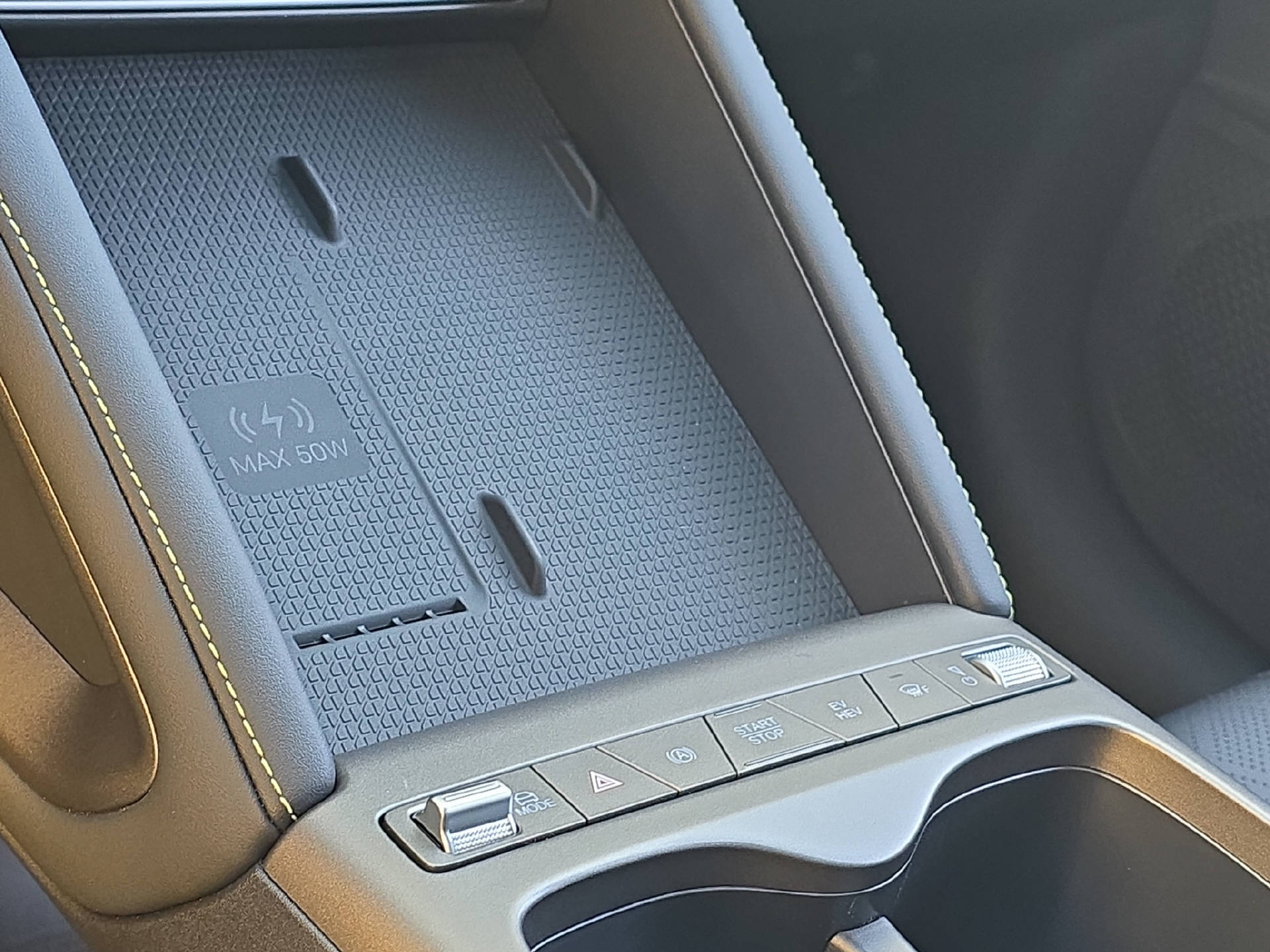 BYD Atto 2 DM-i Boost-image-18